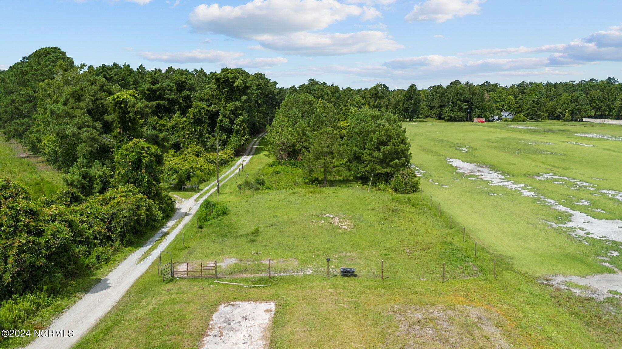 1571 Belgrade Swansboro Road