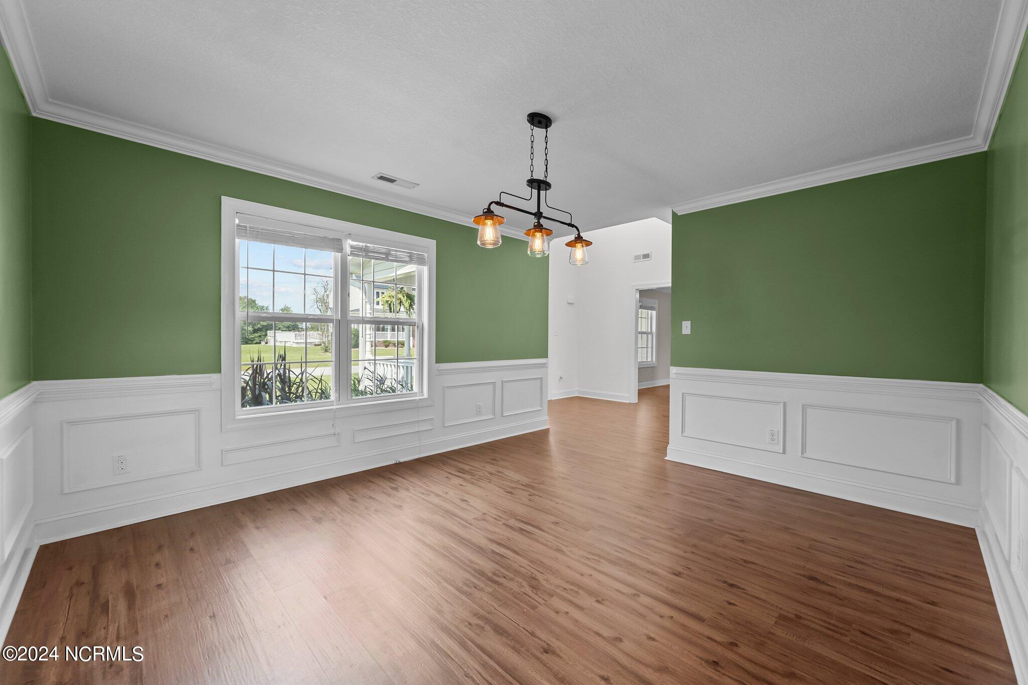 120 Farmington Drive