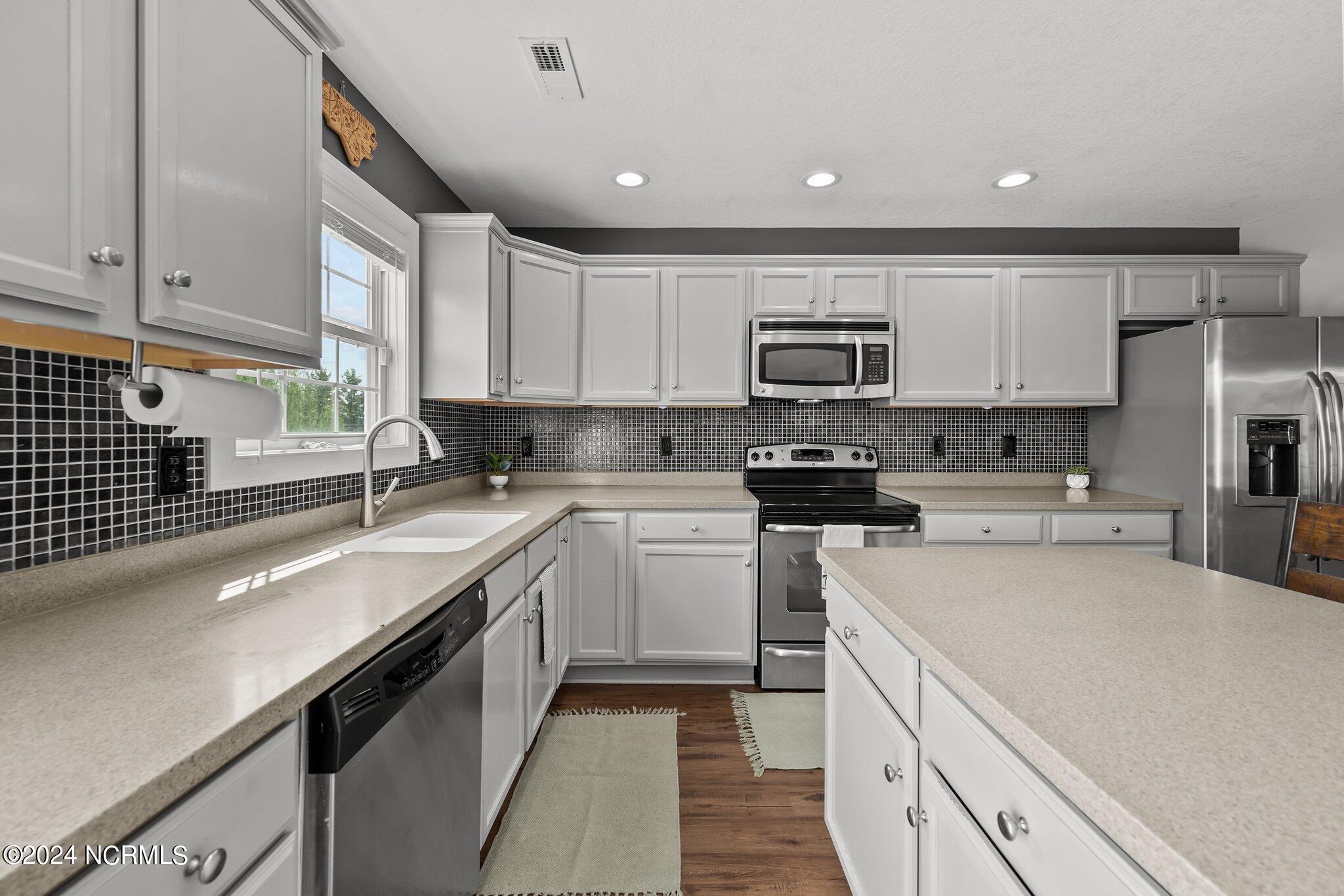 120 Farmington Drive