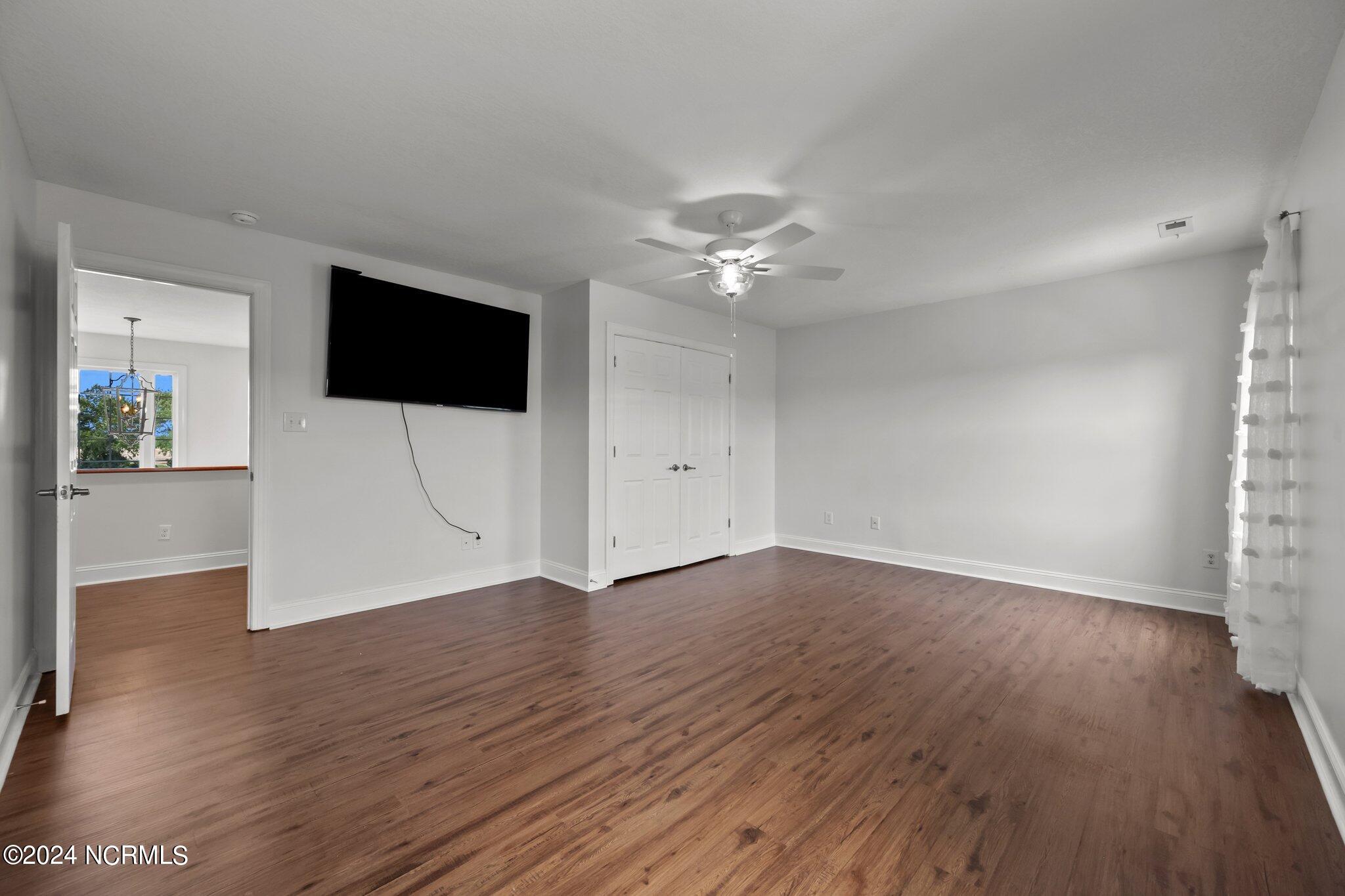120 Farmington Drive
