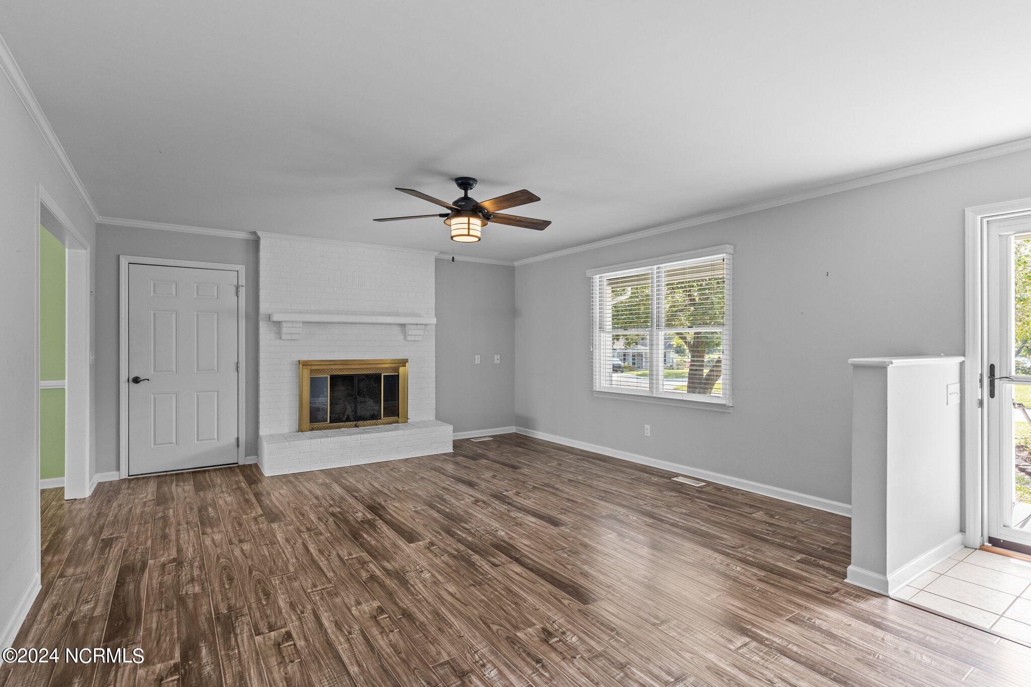 112 Starlight Drive