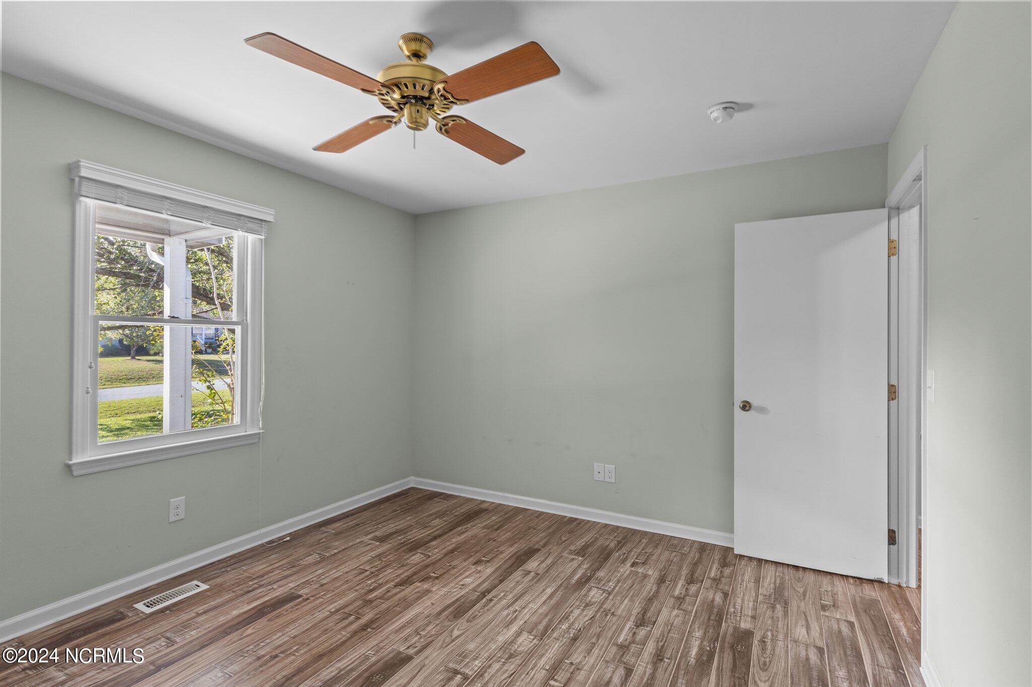112 Starlight Drive