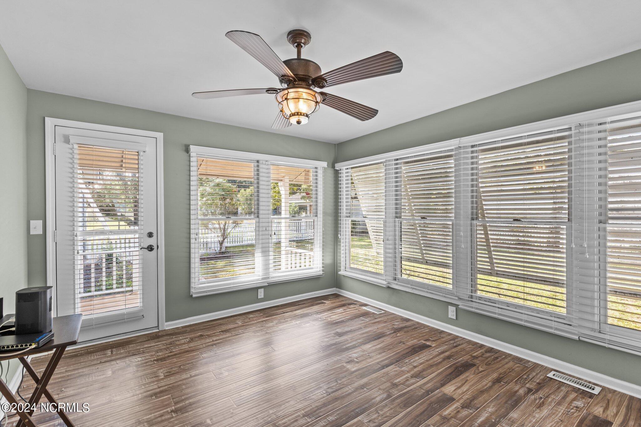 112 Starlight Drive