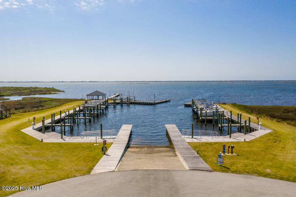 105 Bogue Harbor Court