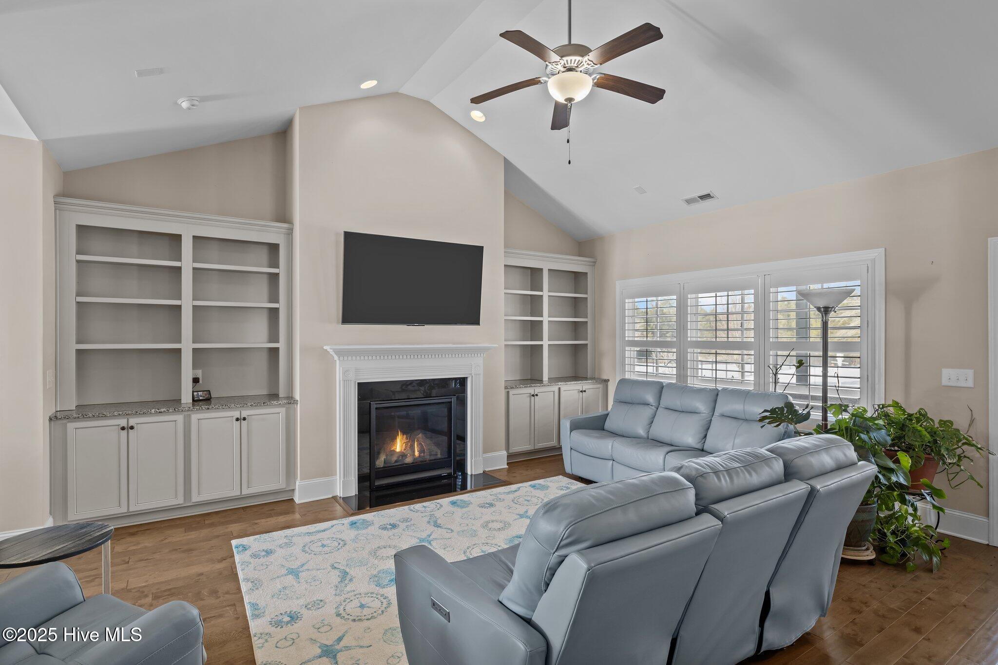 105 Bogue Harbor Court