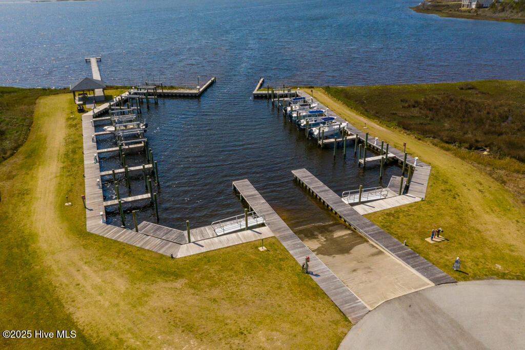 105 Bogue Harbor Court