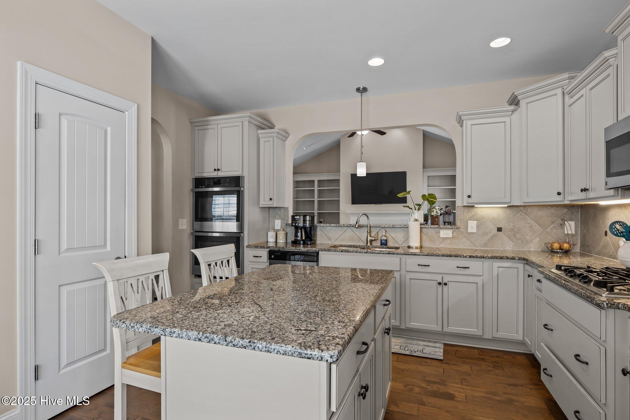 105 Bogue Harbor Court