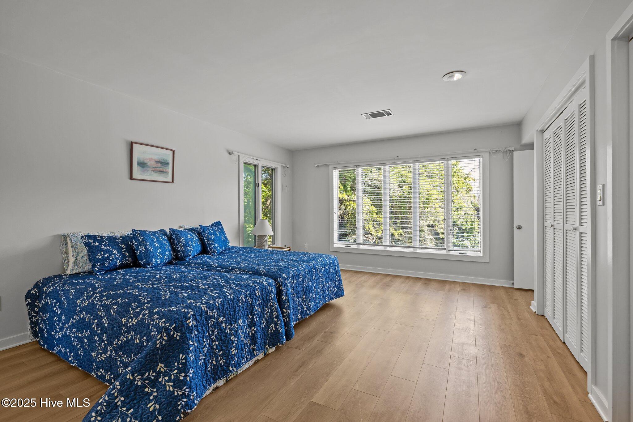 289 Salter Path Road 32