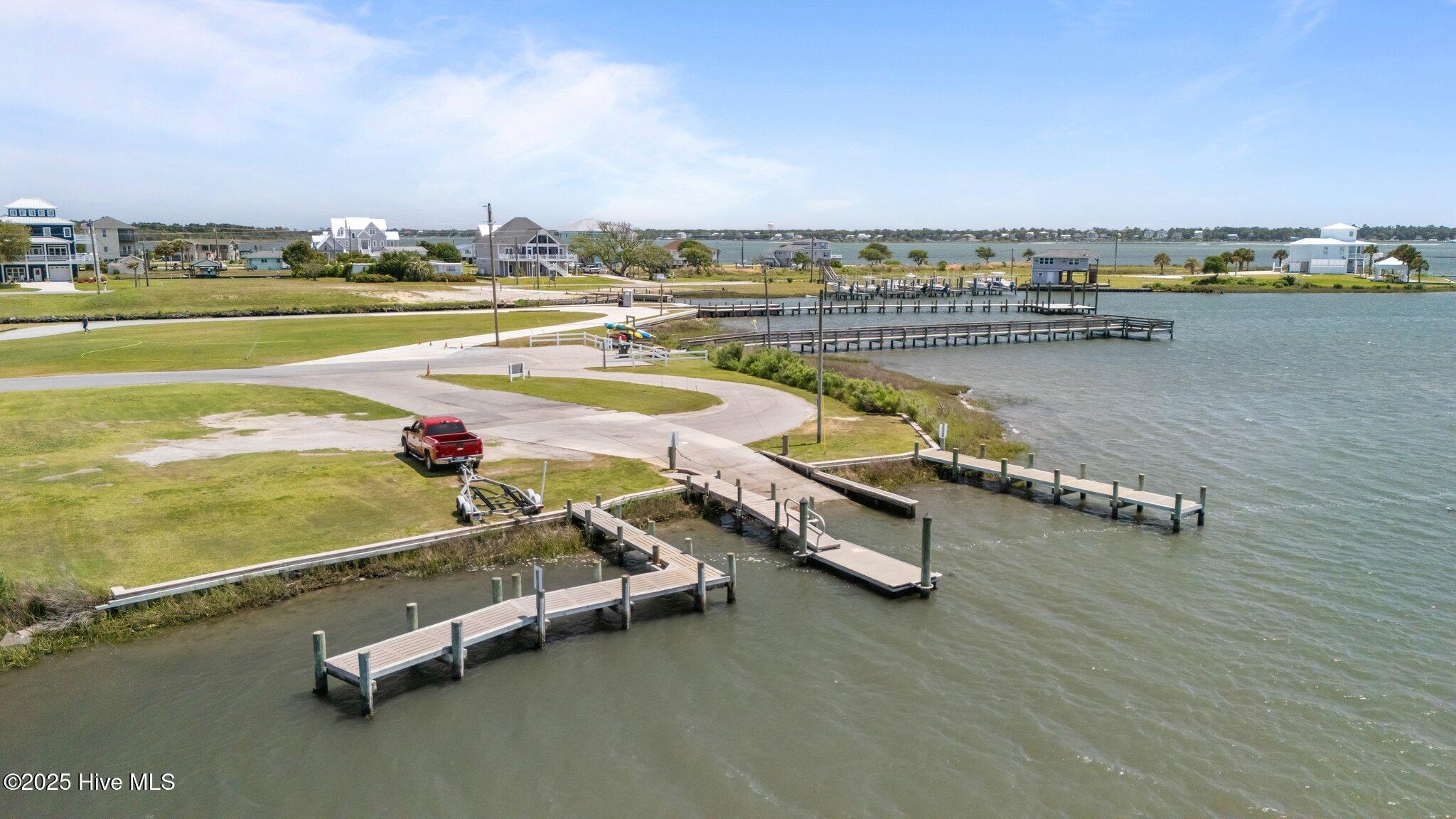 107 Bogue Sound Drive