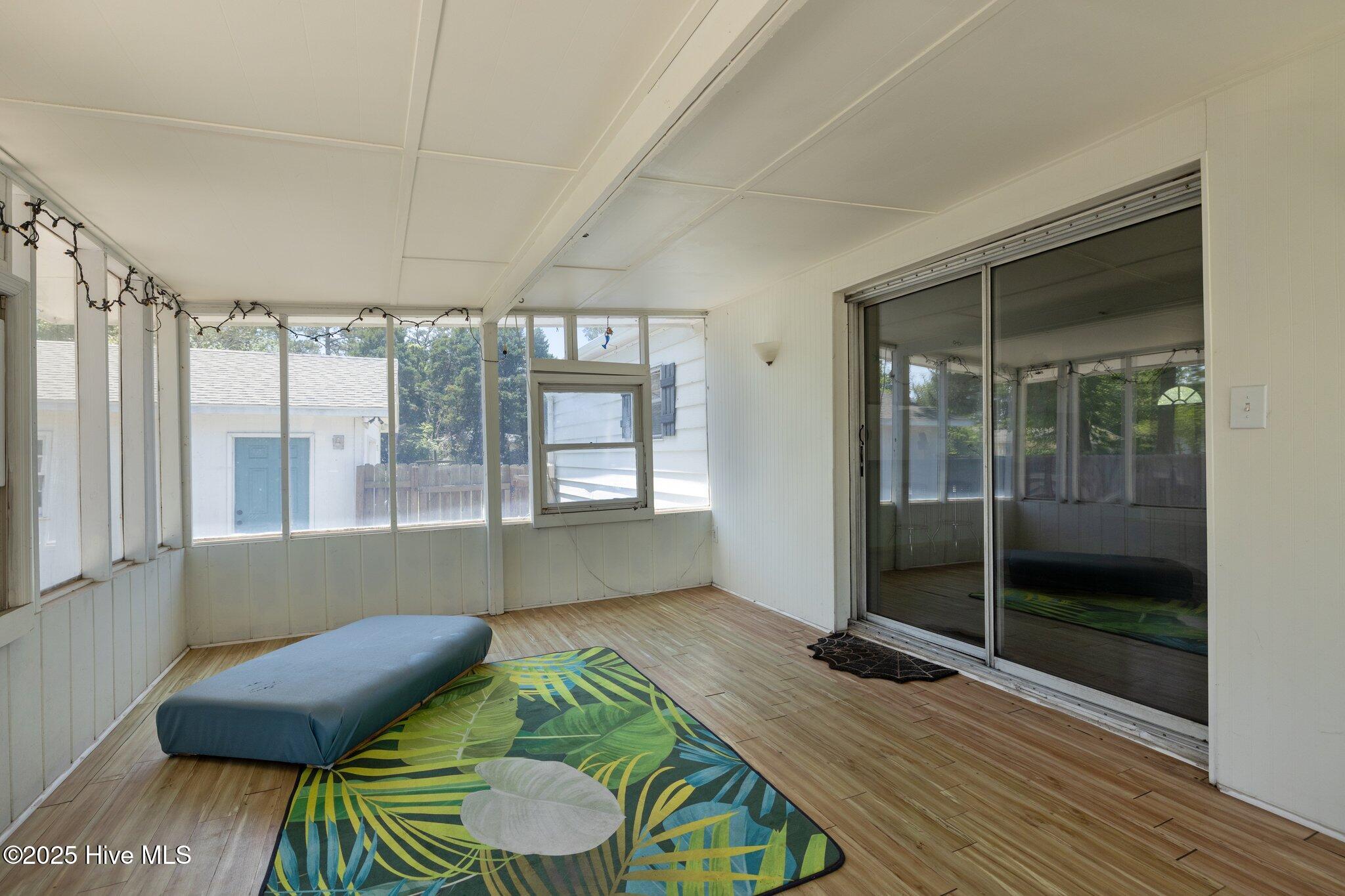 107 Bogue Sound Drive