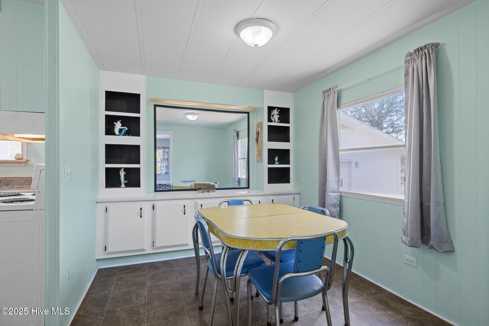 107 Bogue Sound Drive