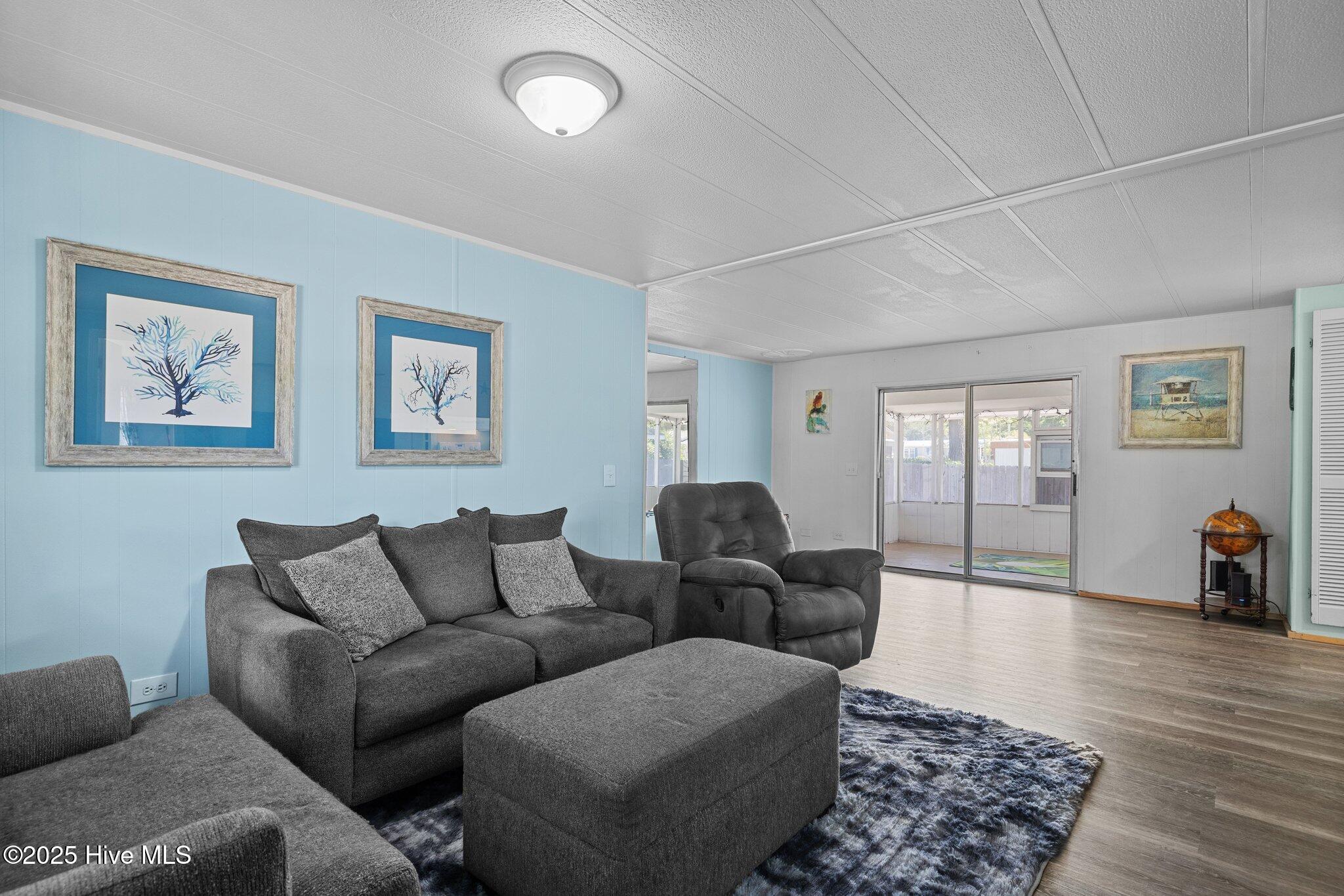 107 Bogue Sound Drive