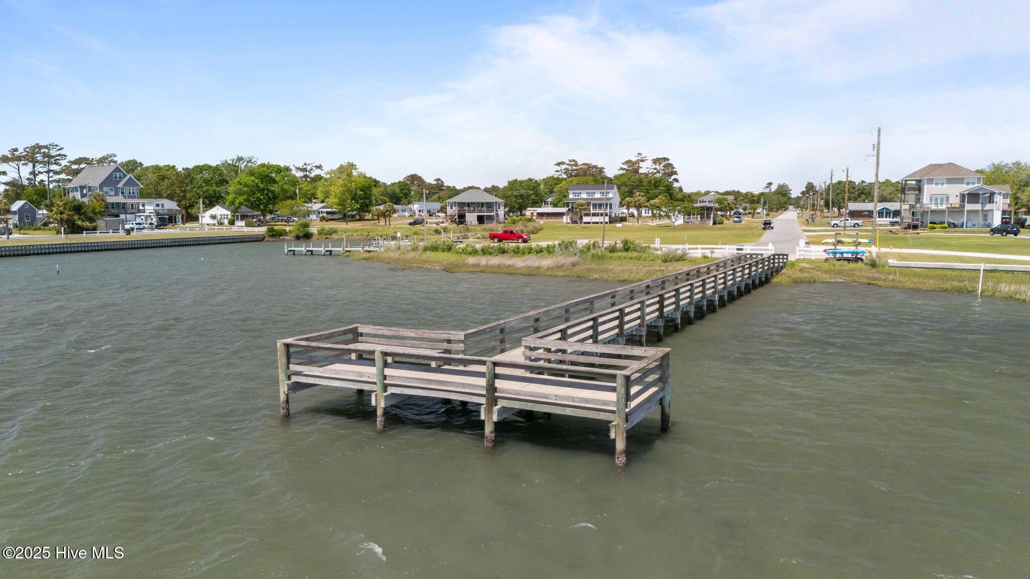 107 Bogue Sound Drive