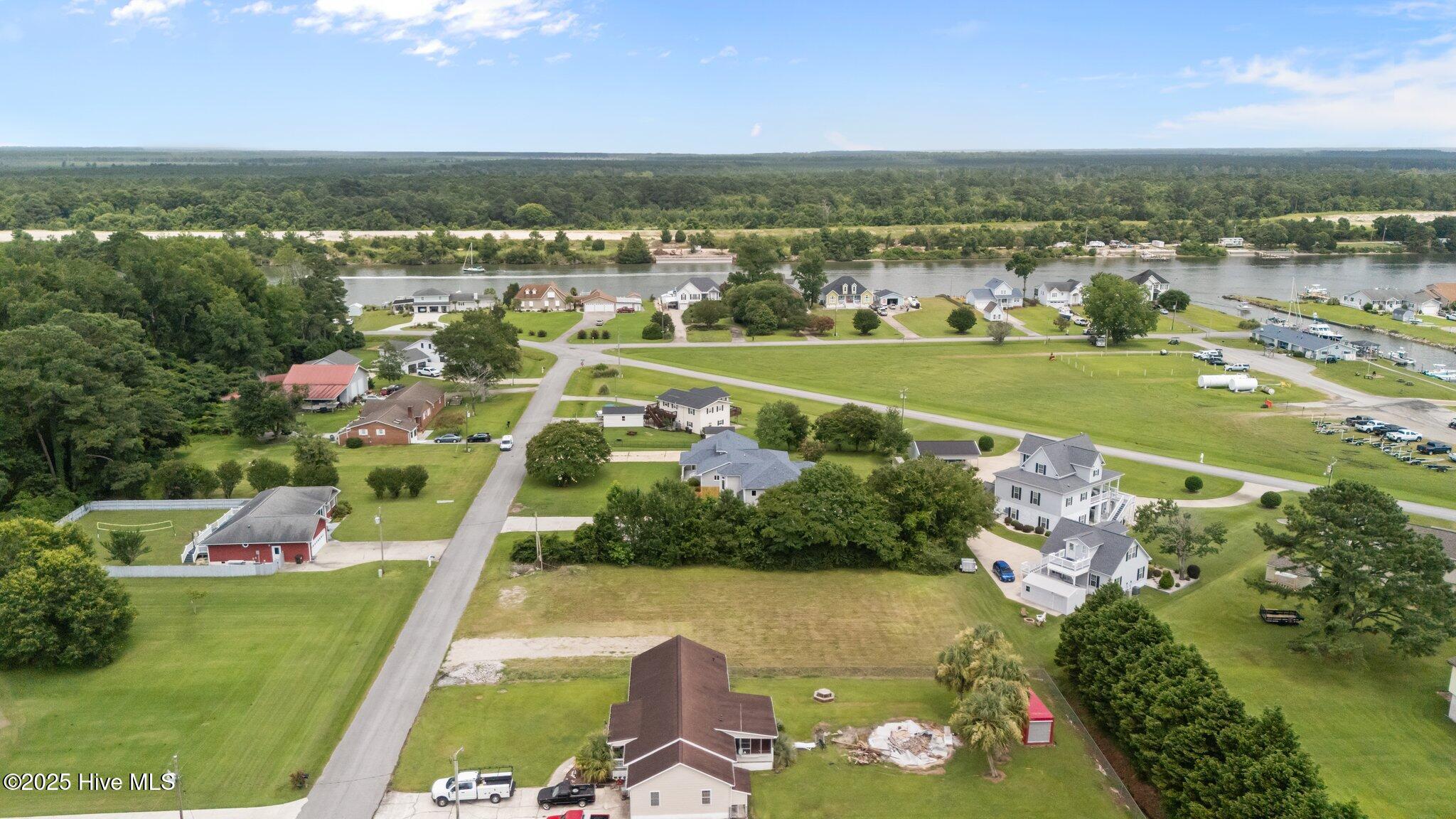 346 Country Club Lane