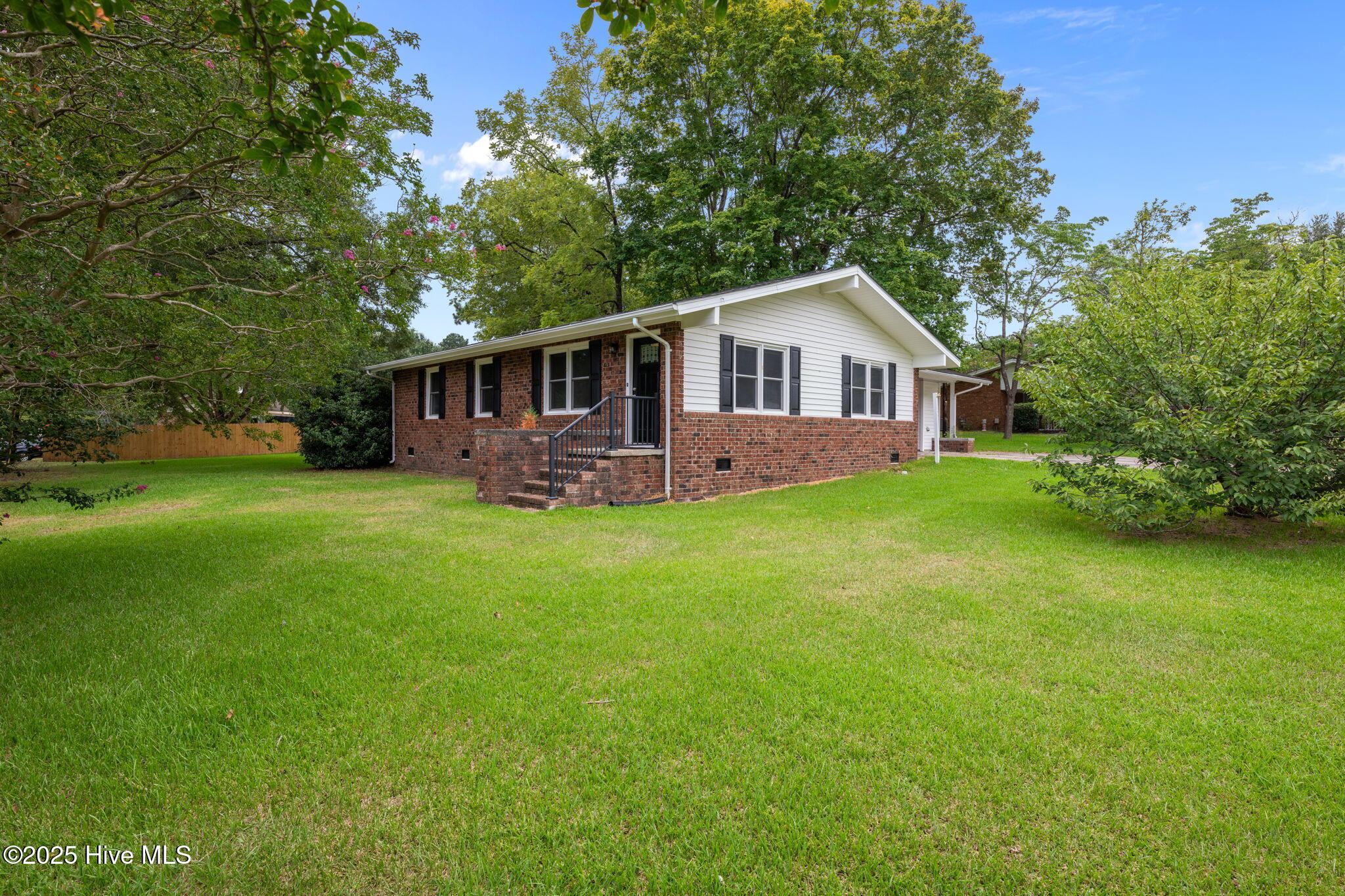 2703 Edgewood Street