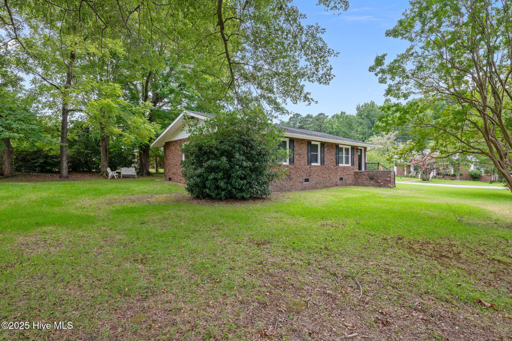 2703 Edgewood Street