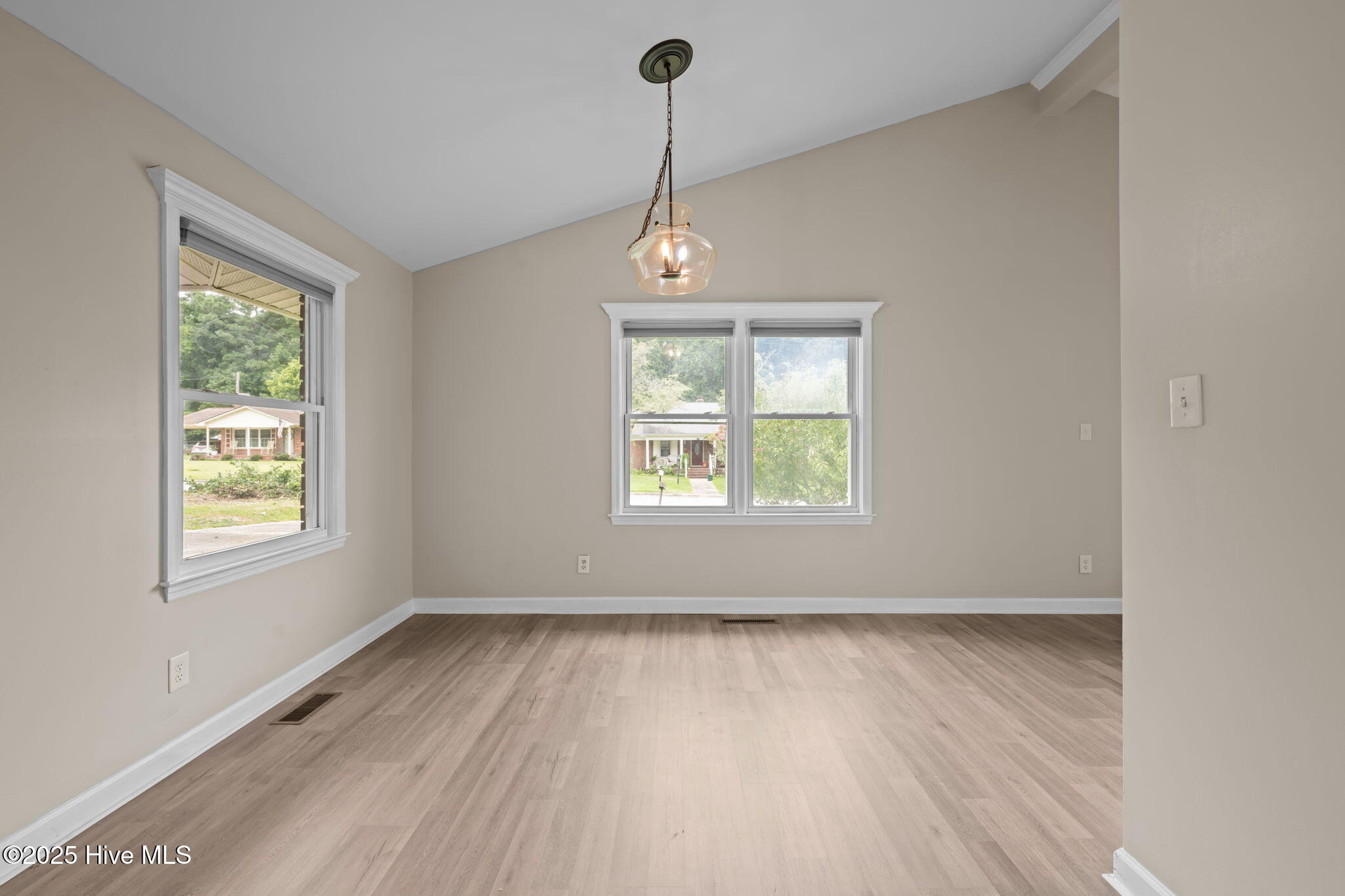 2703 Edgewood Street