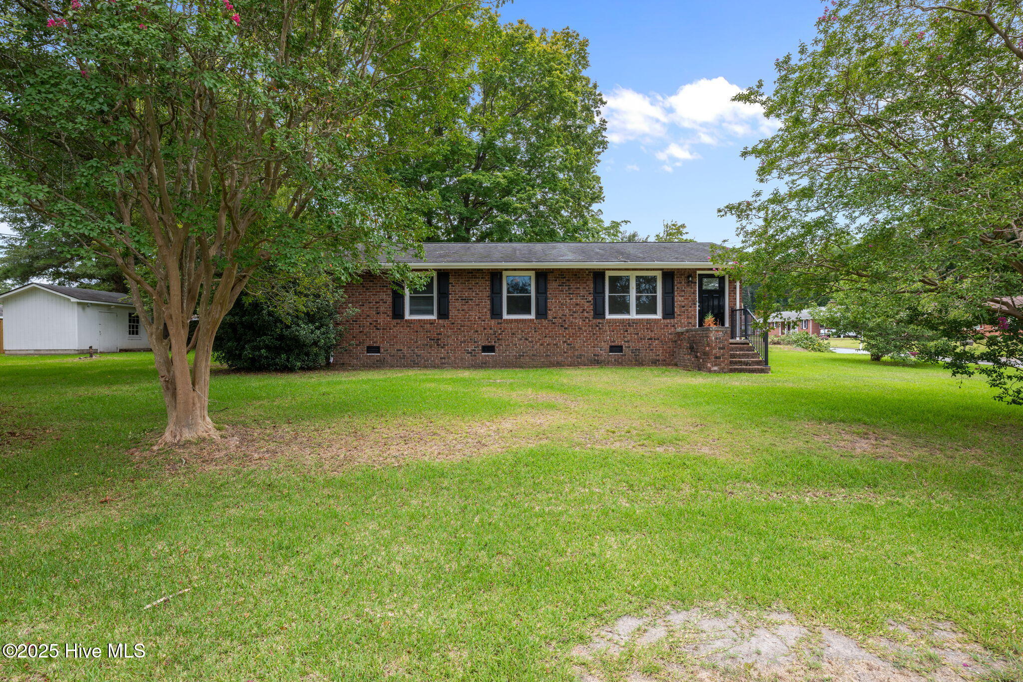 2703 Edgewood Street