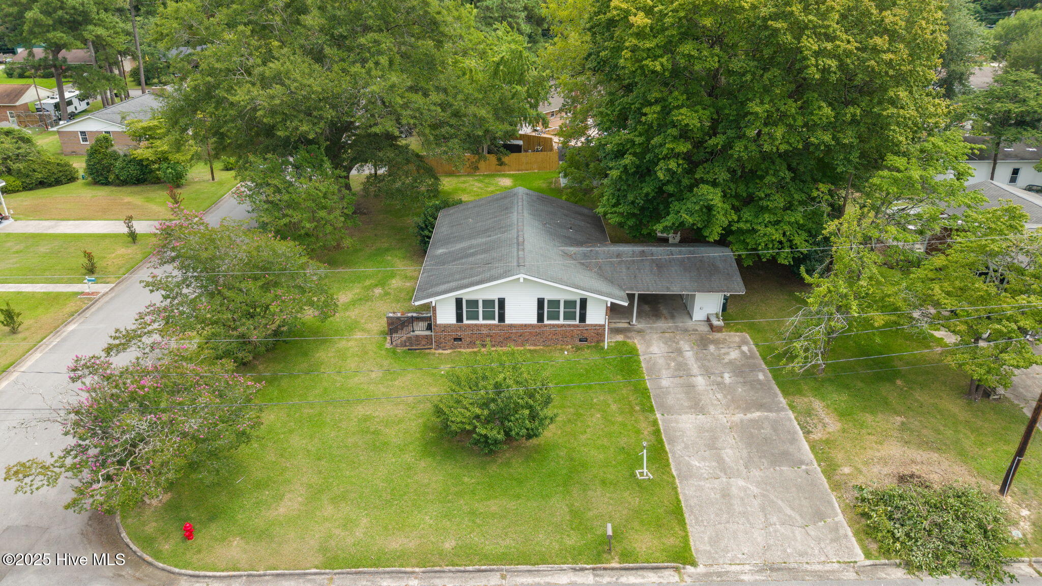 2703 Edgewood Street