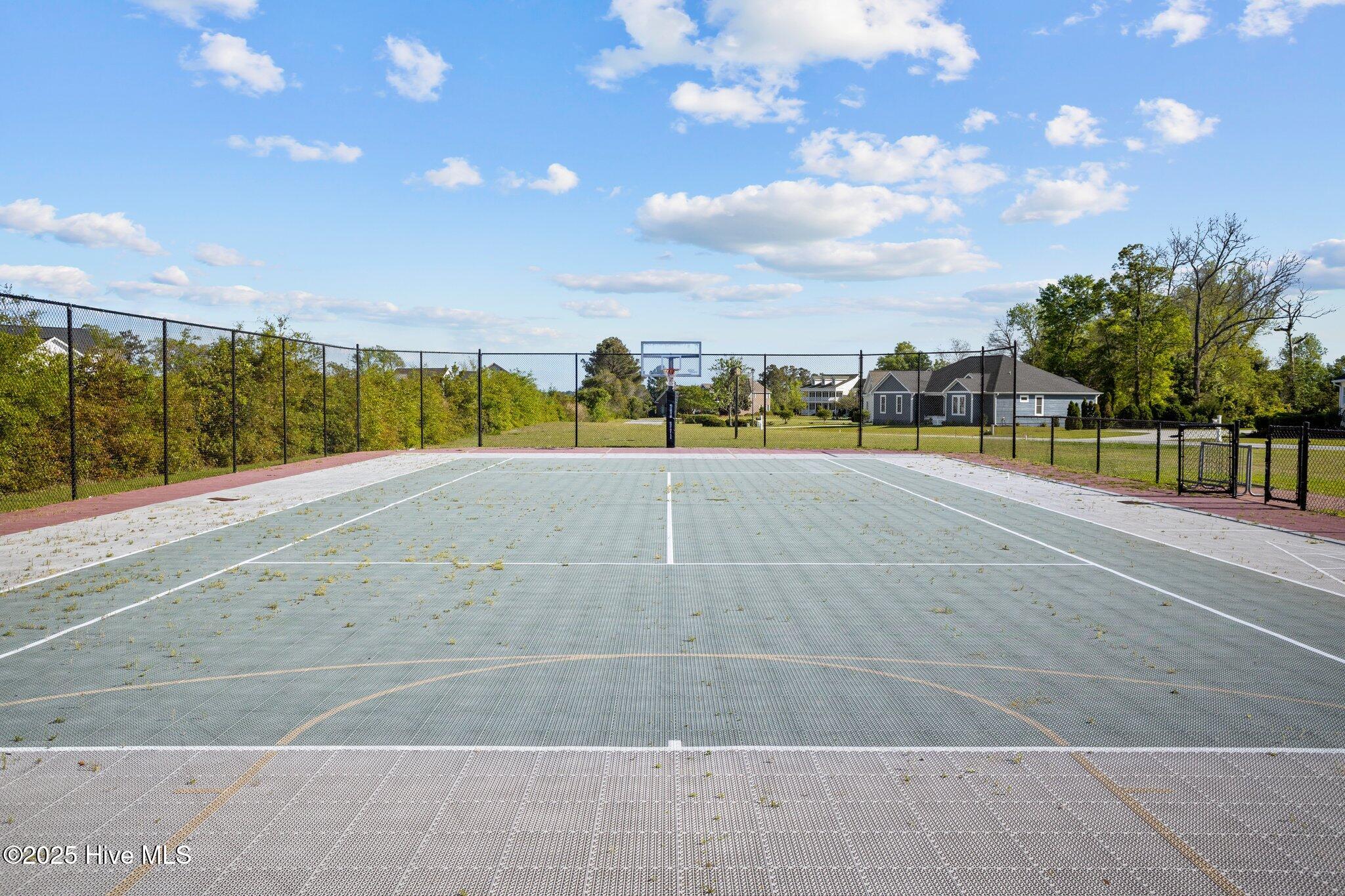 202 Royal Oaks Court