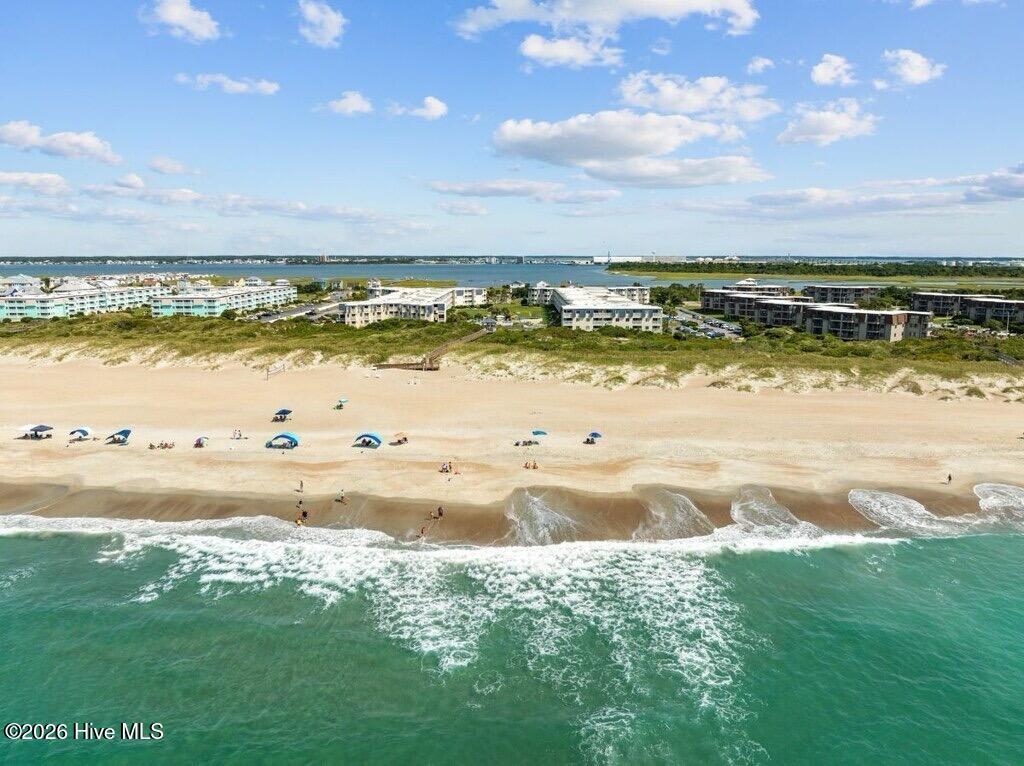 1904 E Fort Macon Road 335