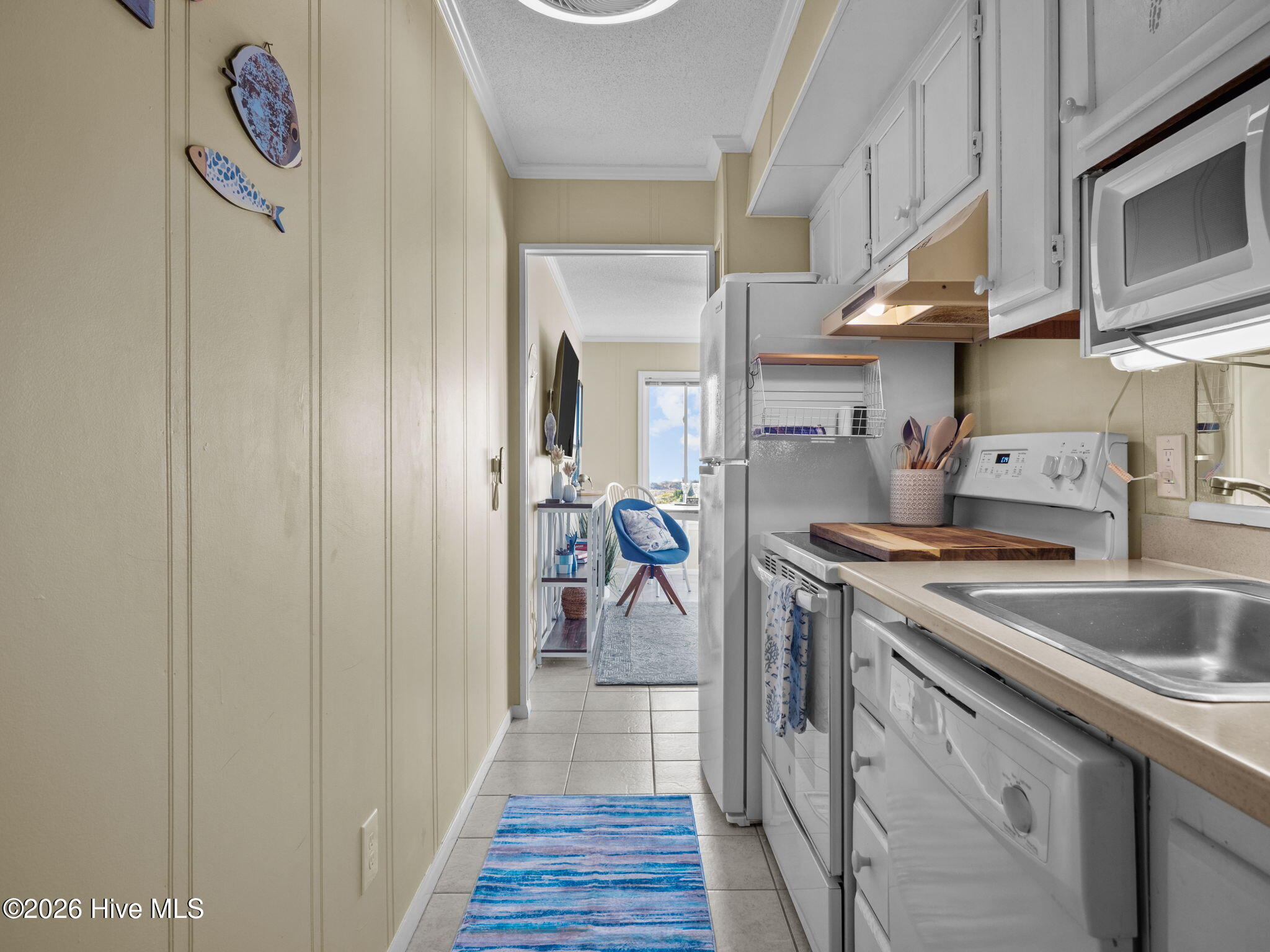 1904 E Fort Macon Road 335