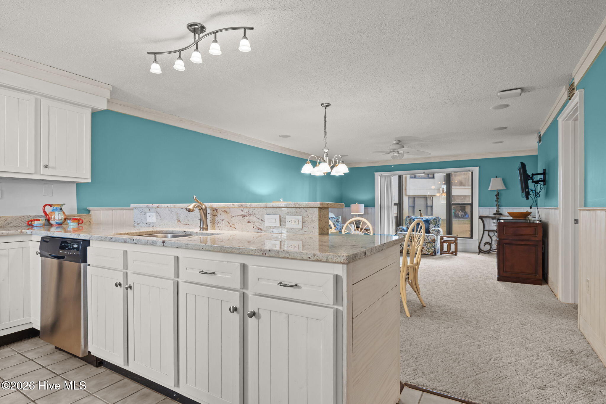 1505 Salter Path Road 136