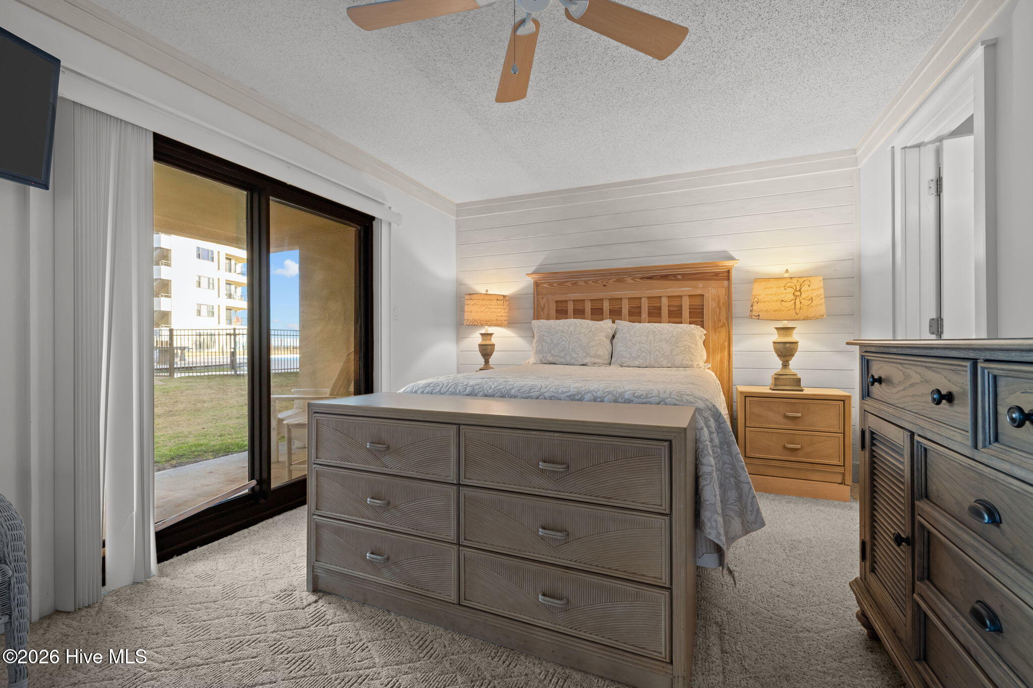 1505 Salter Path Road 136