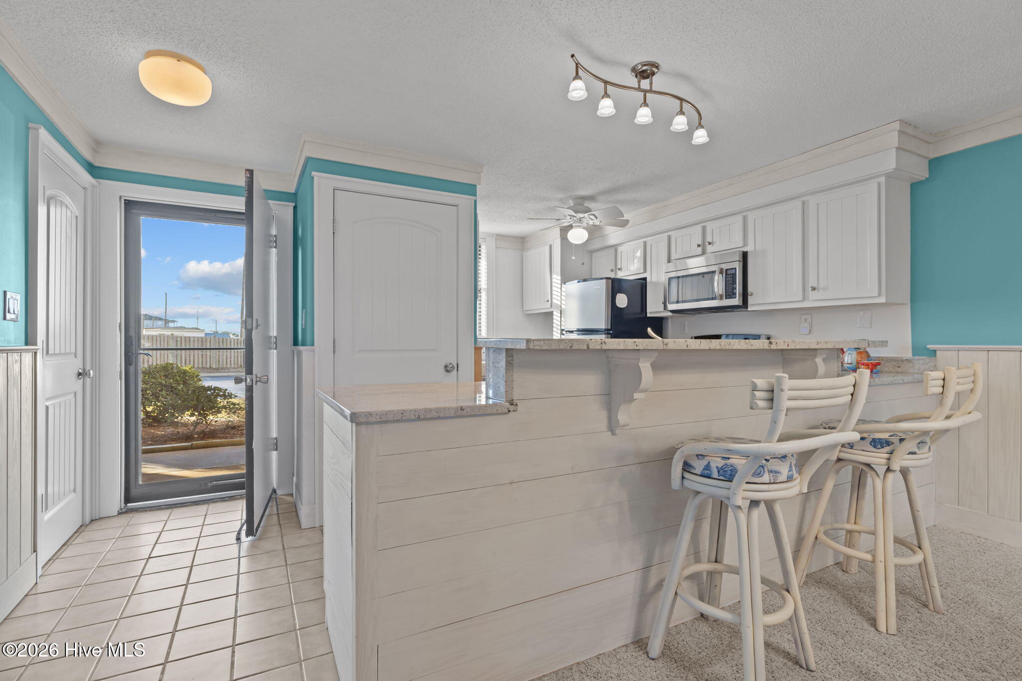 1505 Salter Path Road 136