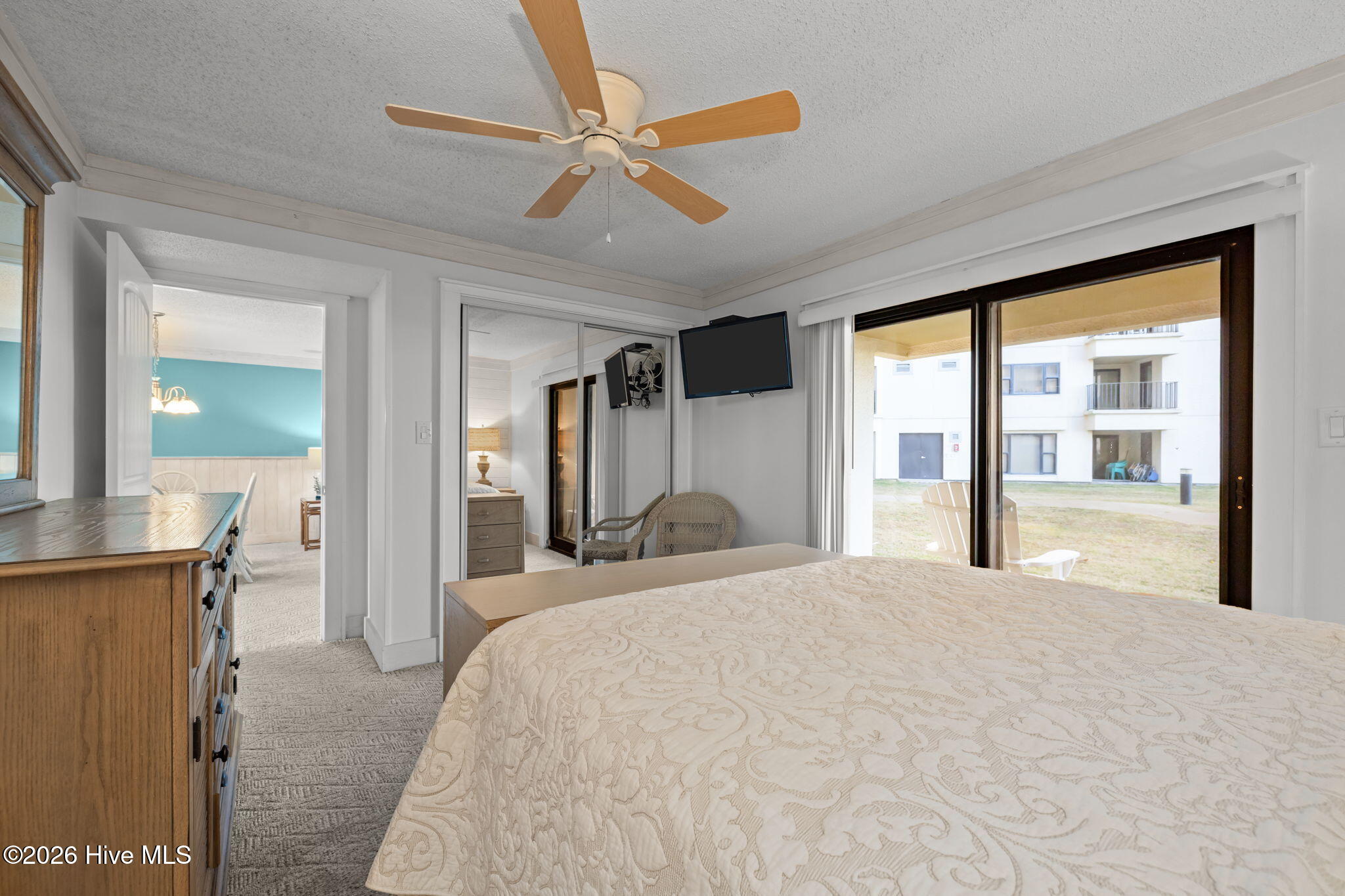 1505 Salter Path Road 136