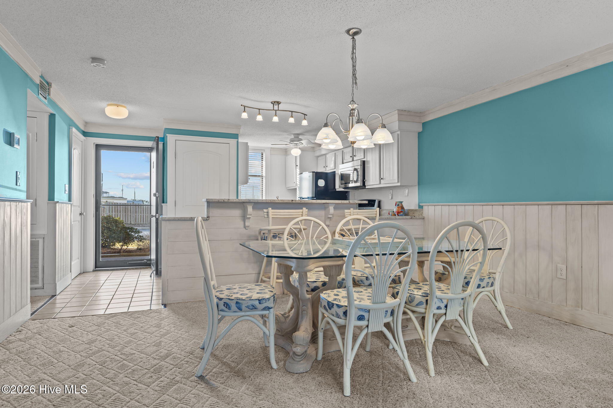 1505 Salter Path Road 136