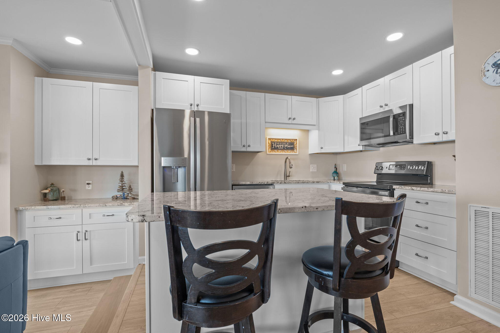 2517 Ocean Drive 9a1