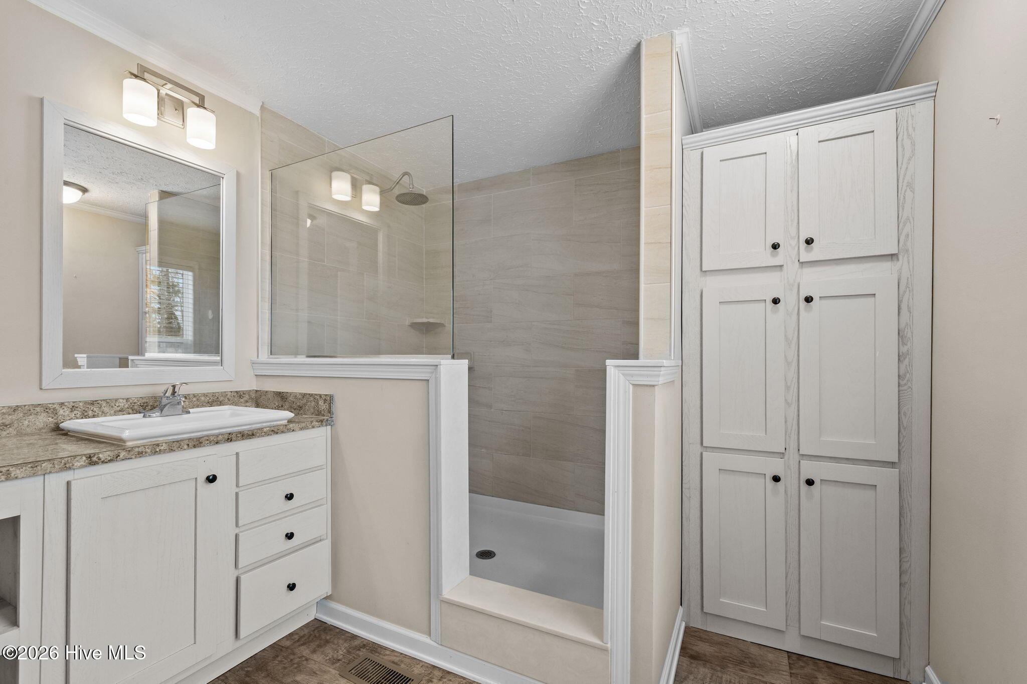 153 Country Club Lane