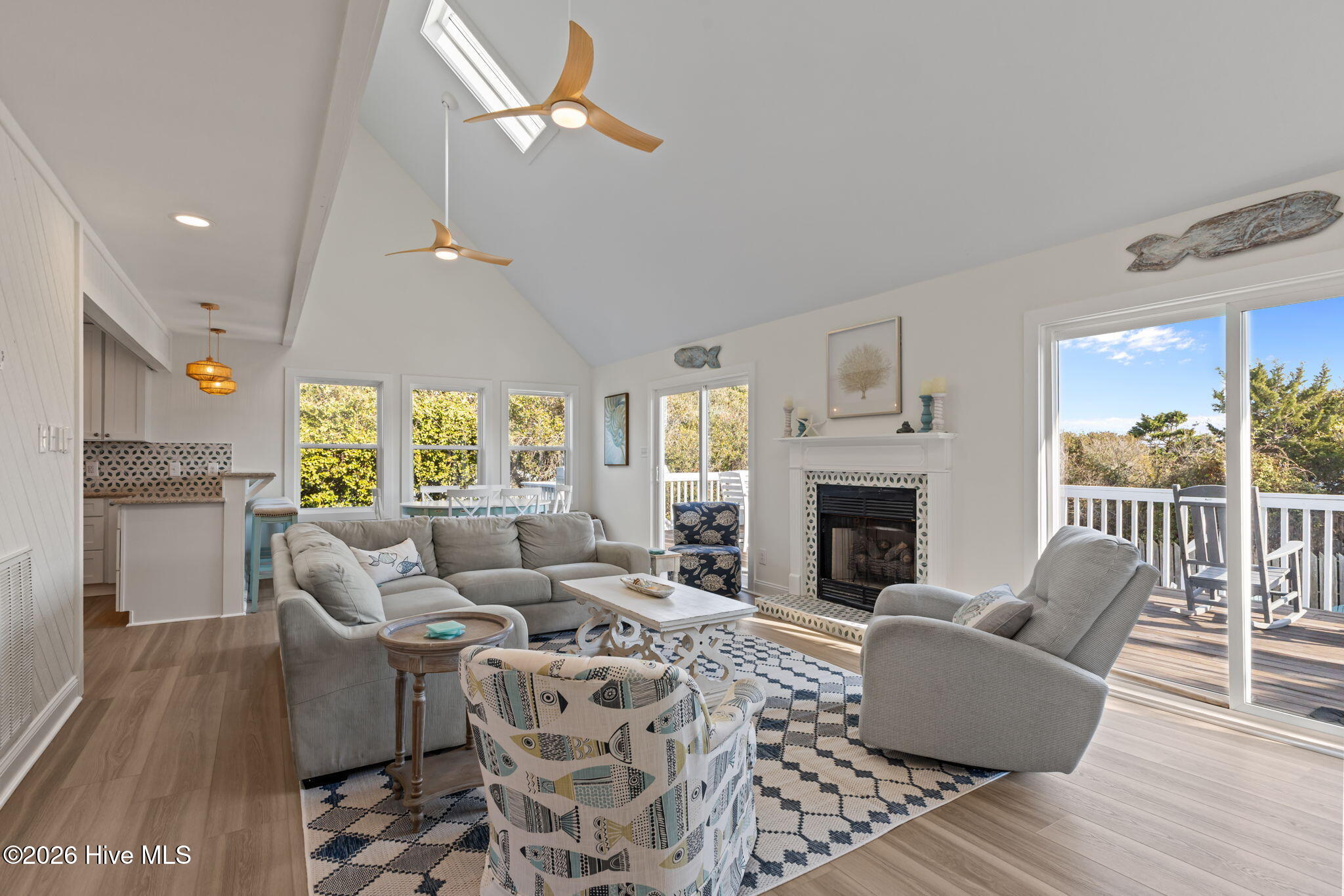 5423 Emerald Drive