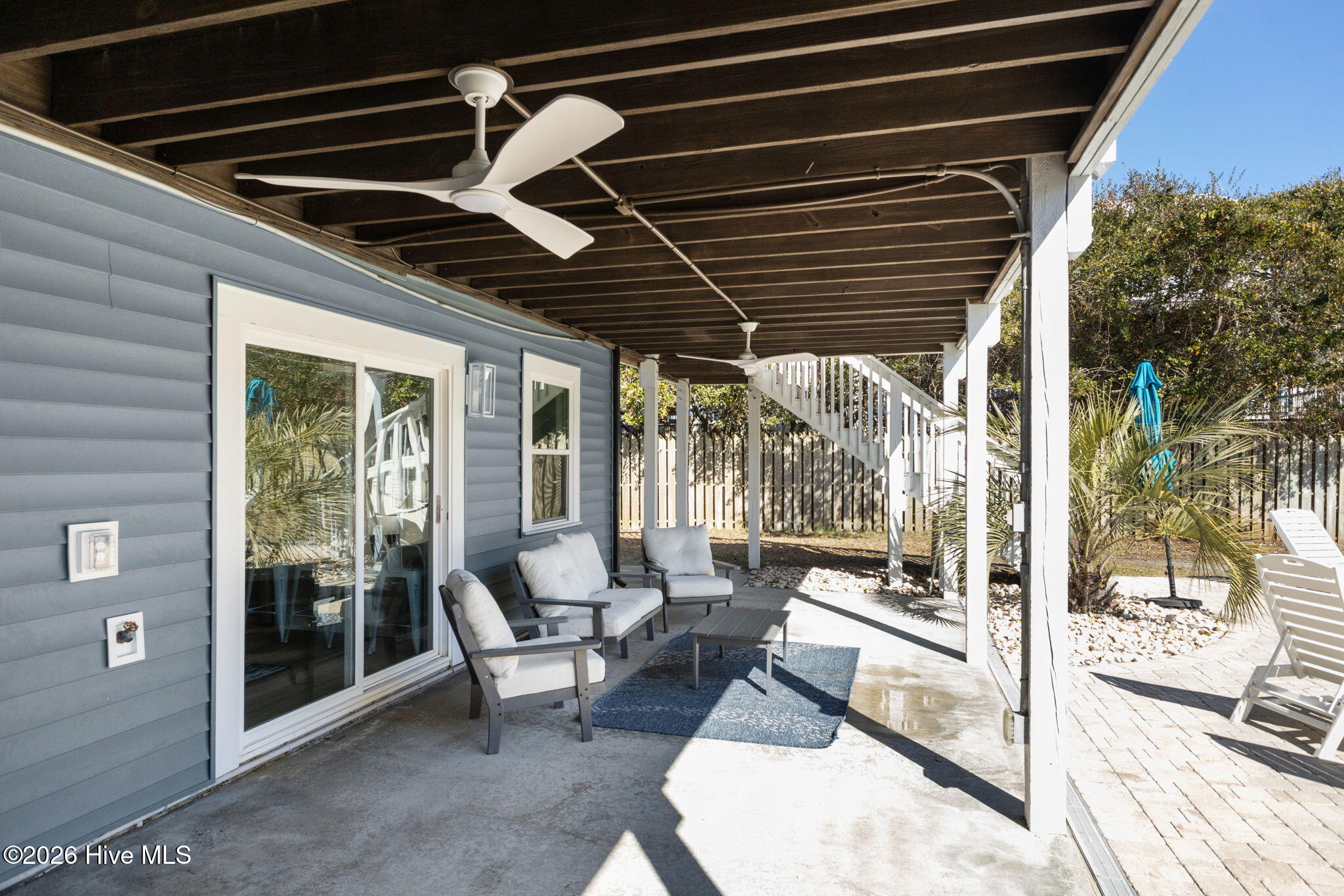 5423 Emerald Drive