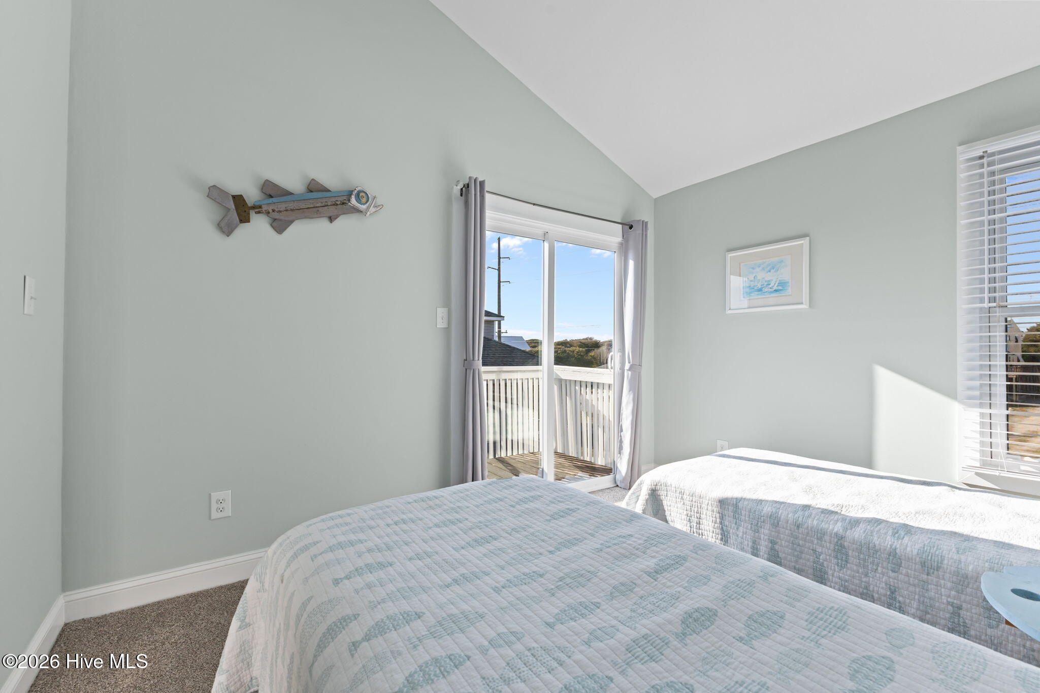 5423 Emerald Drive