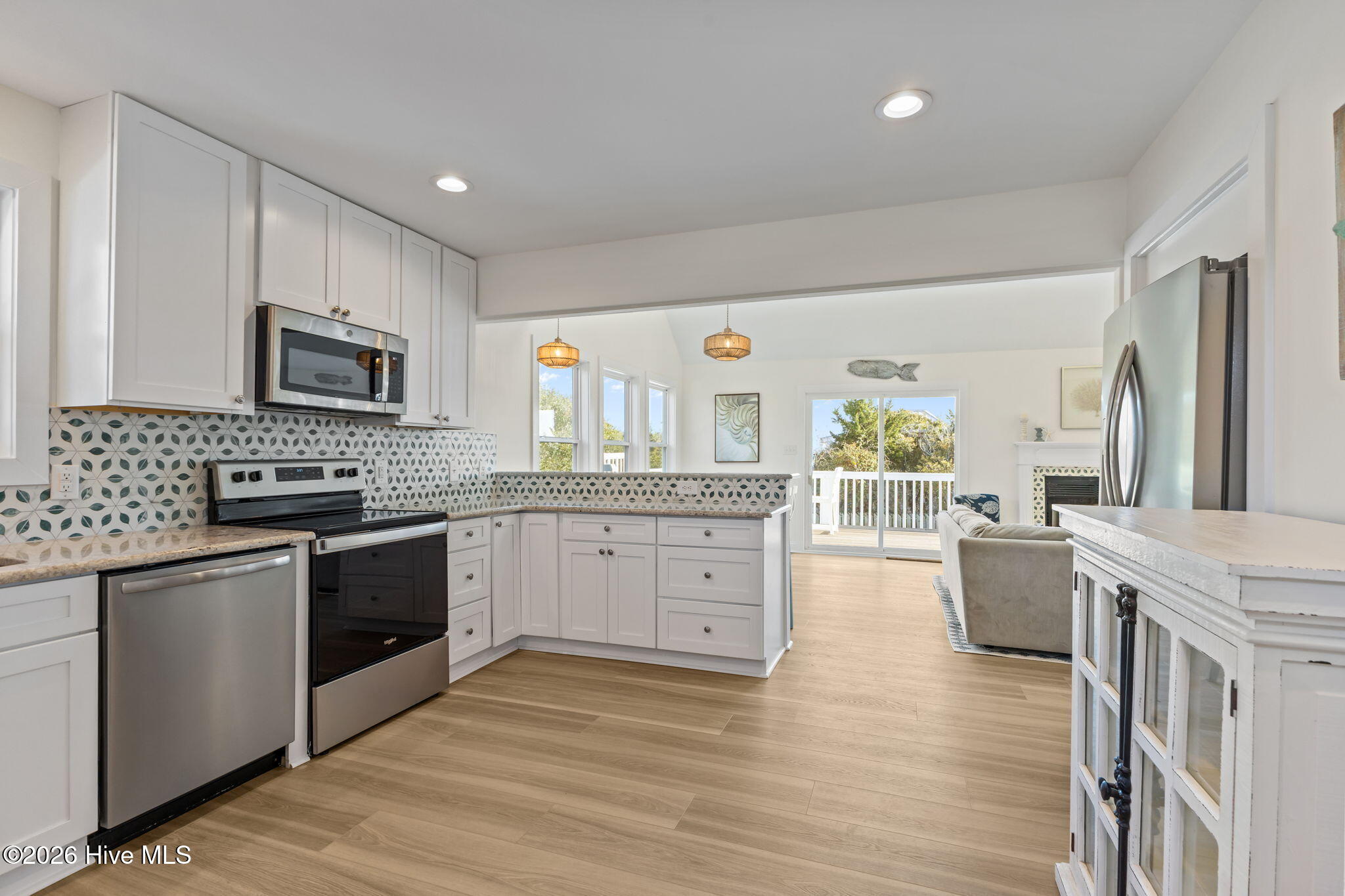 5423 Emerald Drive
