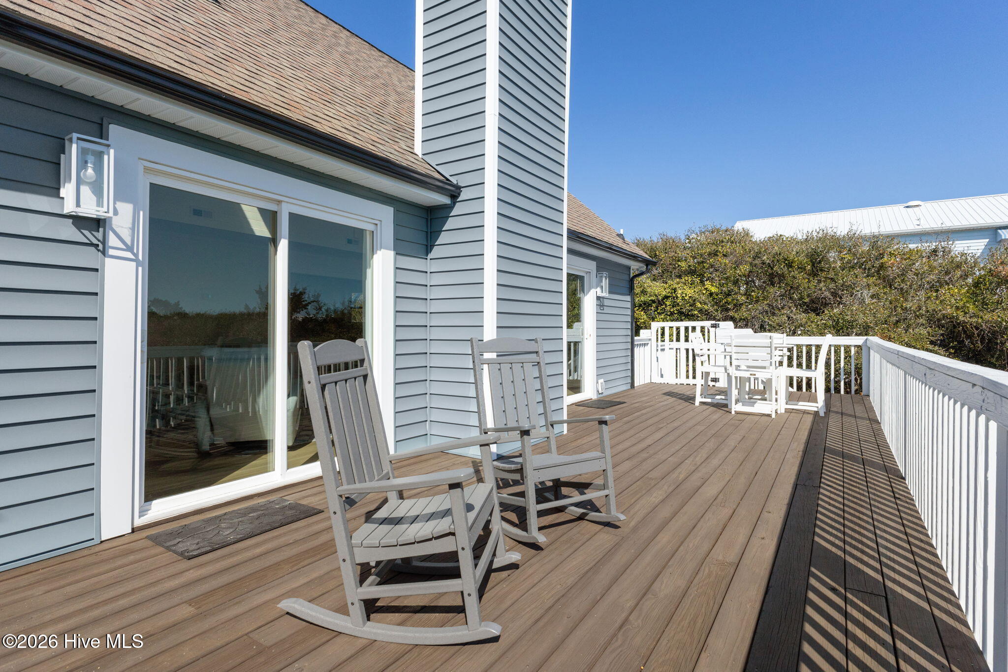 5423 Emerald Drive
