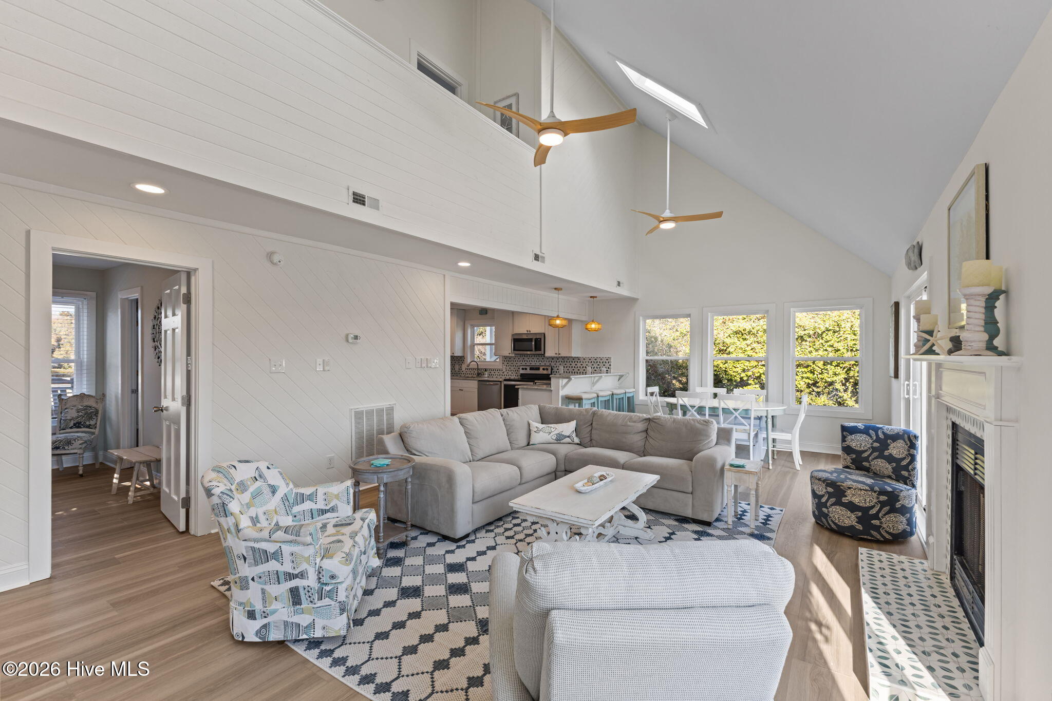 5423 Emerald Drive