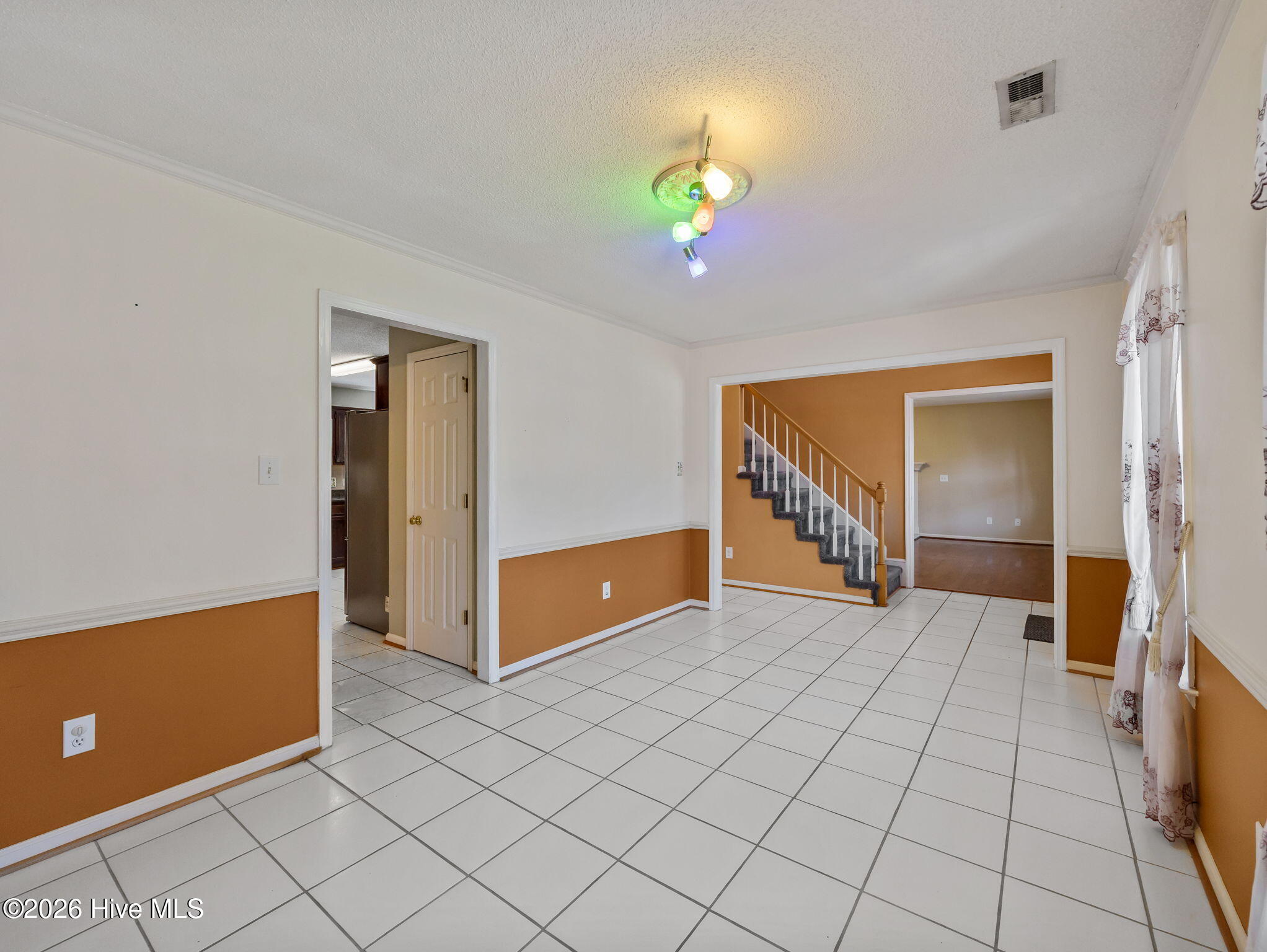 1017 N Commons Drive N