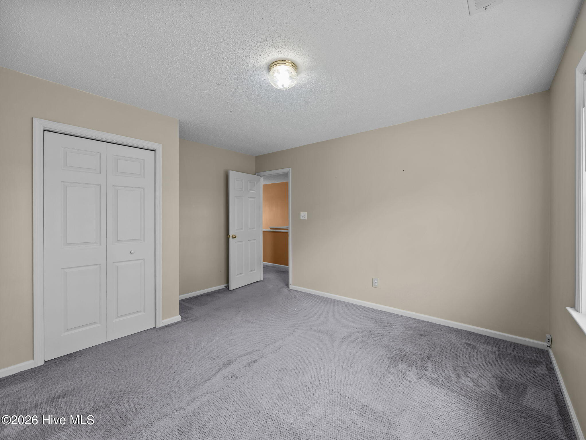 1017 N Commons Drive N