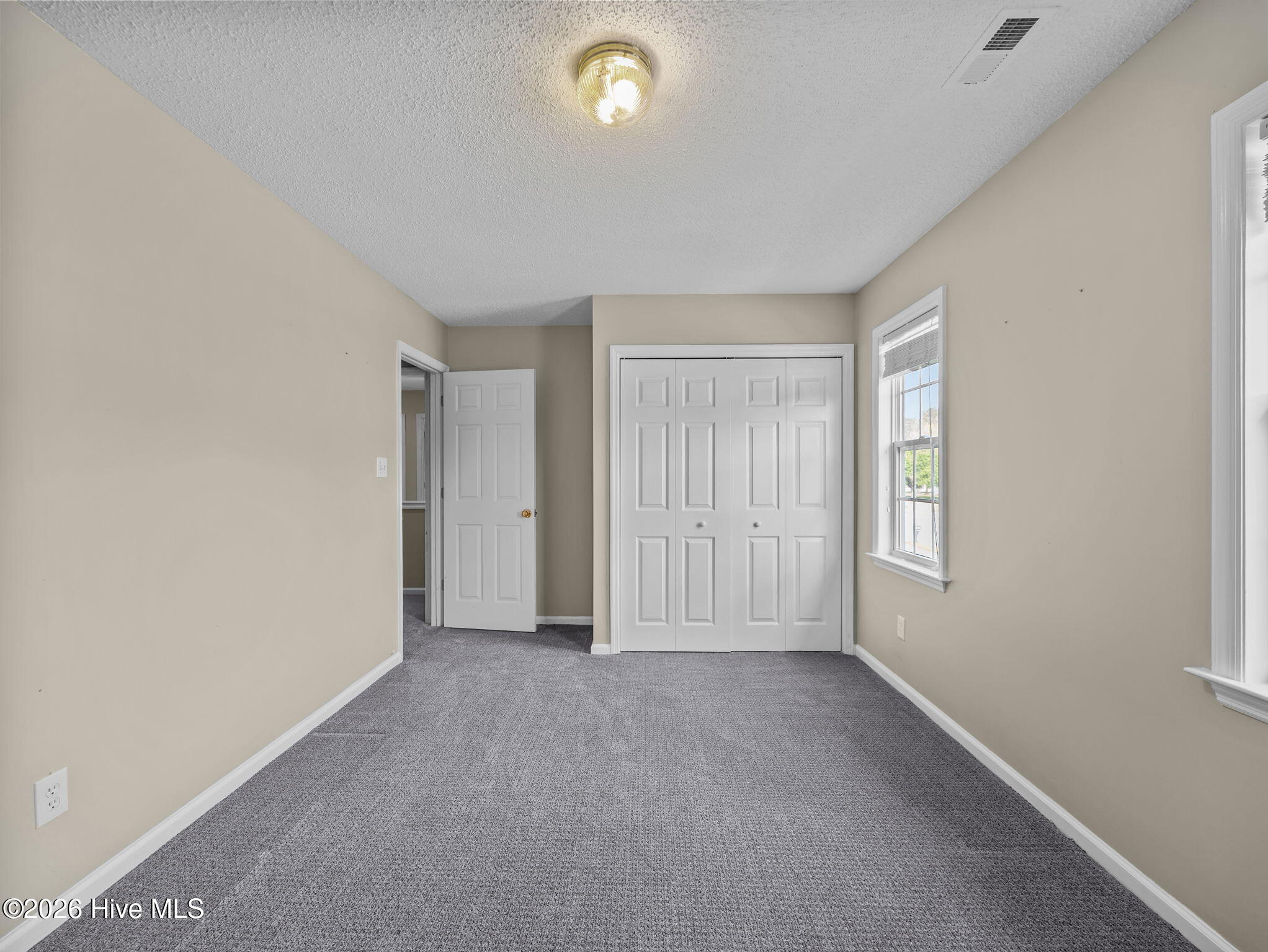 1017 N Commons Drive N