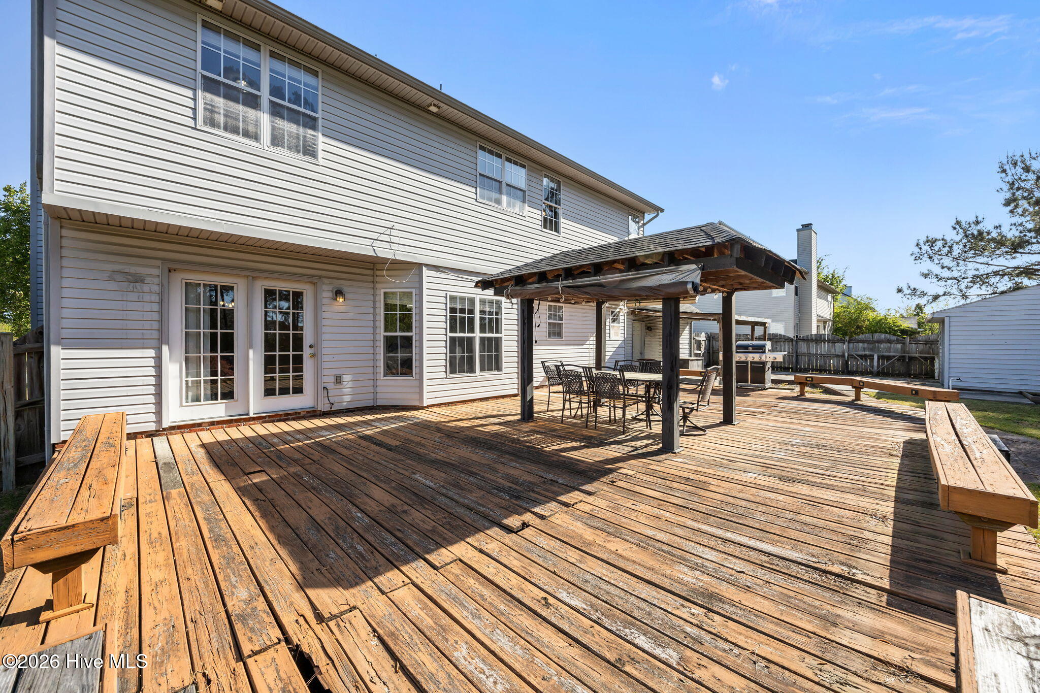 1017 N Commons Drive N