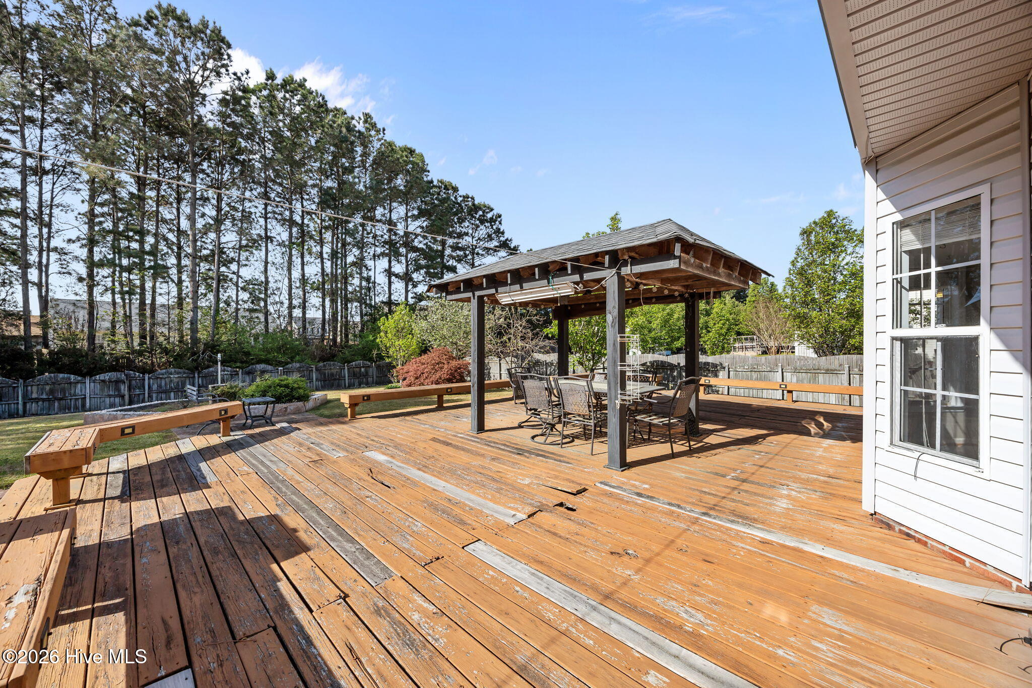 1017 N Commons Drive N