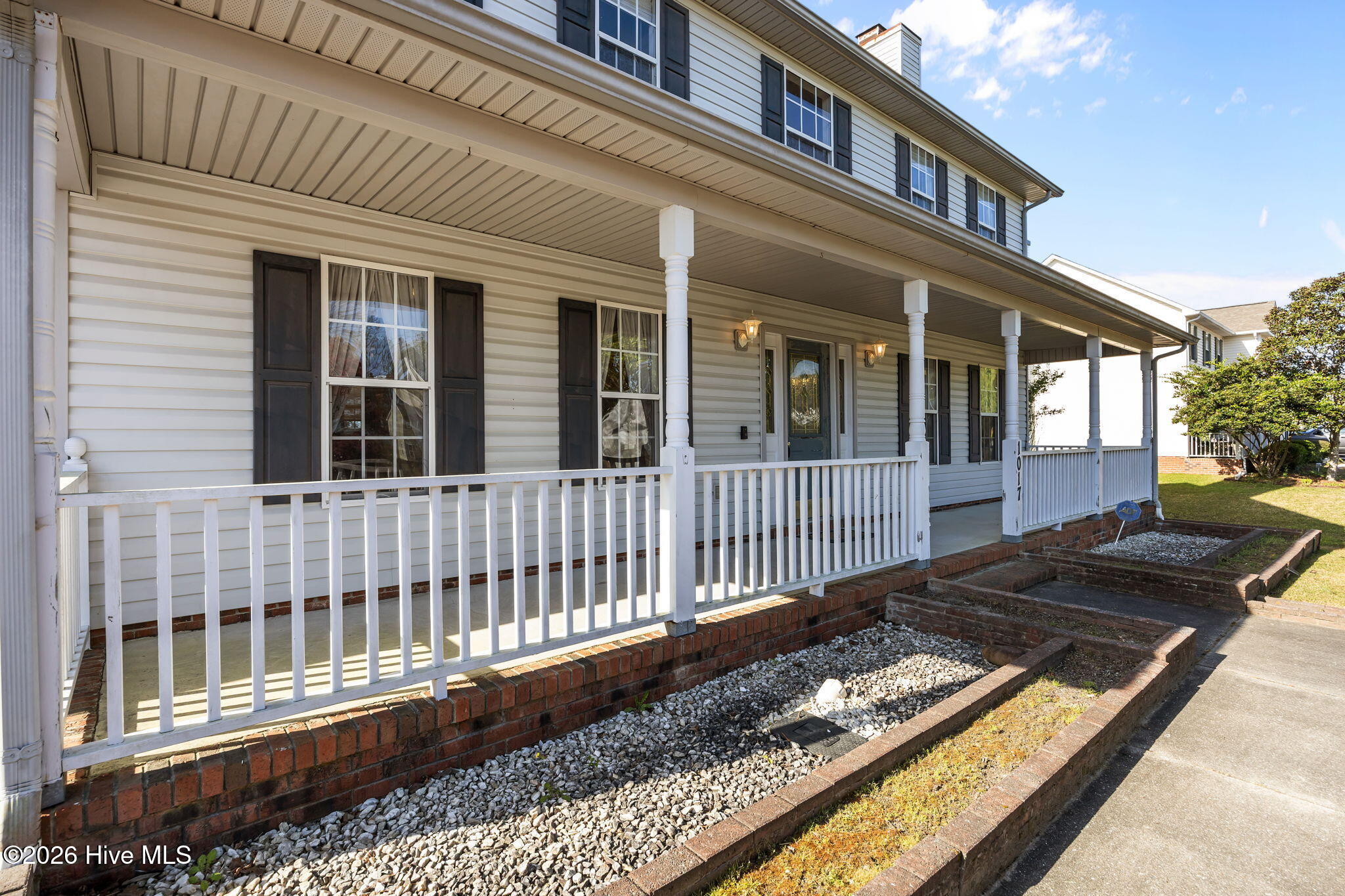 1017 N Commons Drive N