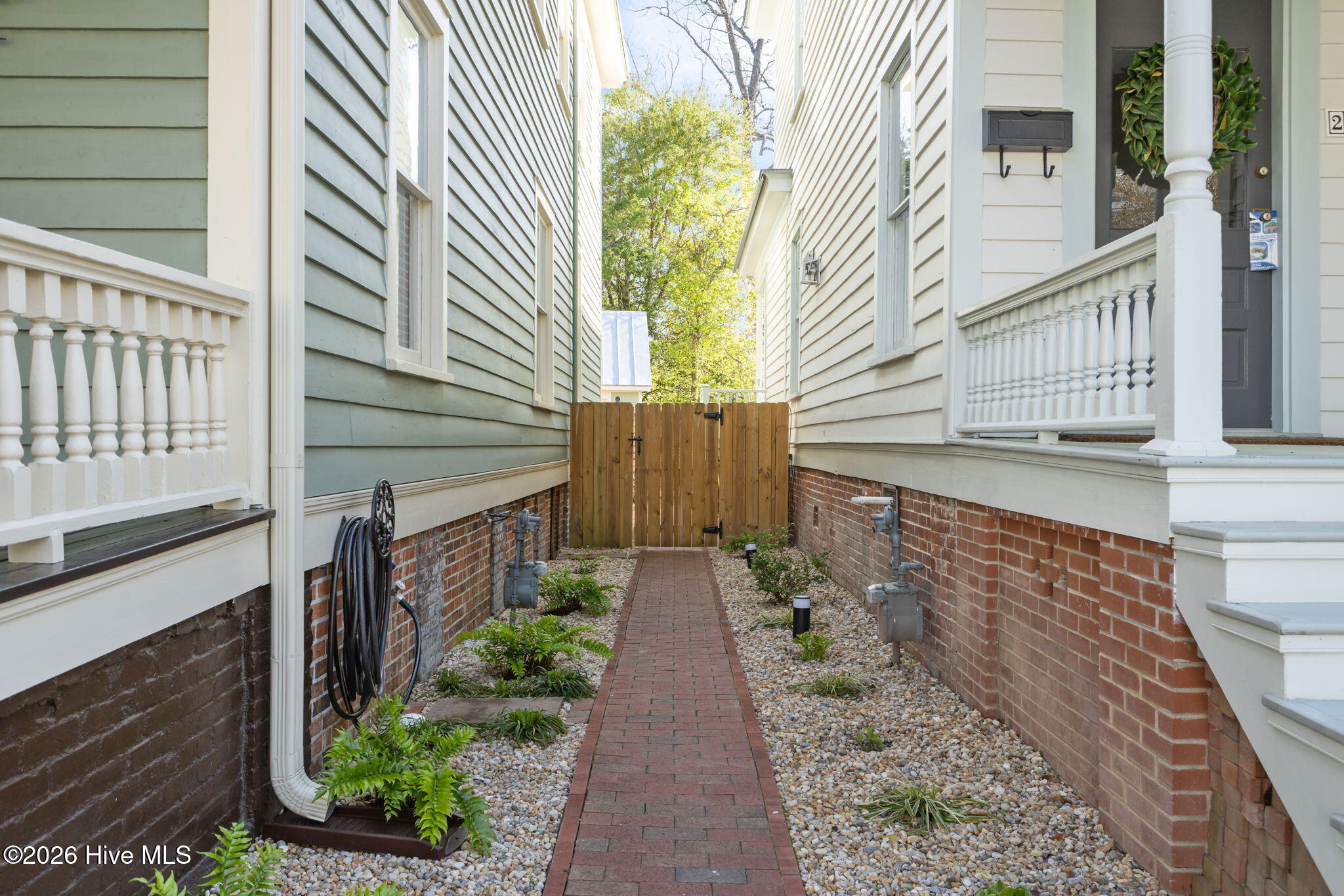 227 New Street
