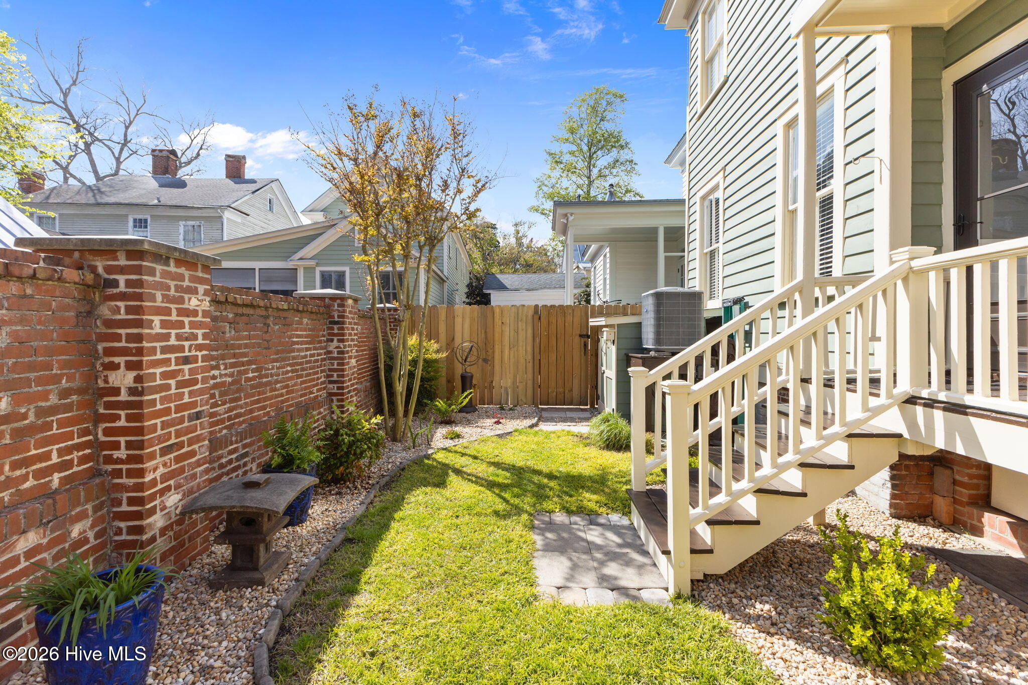 227 New Street