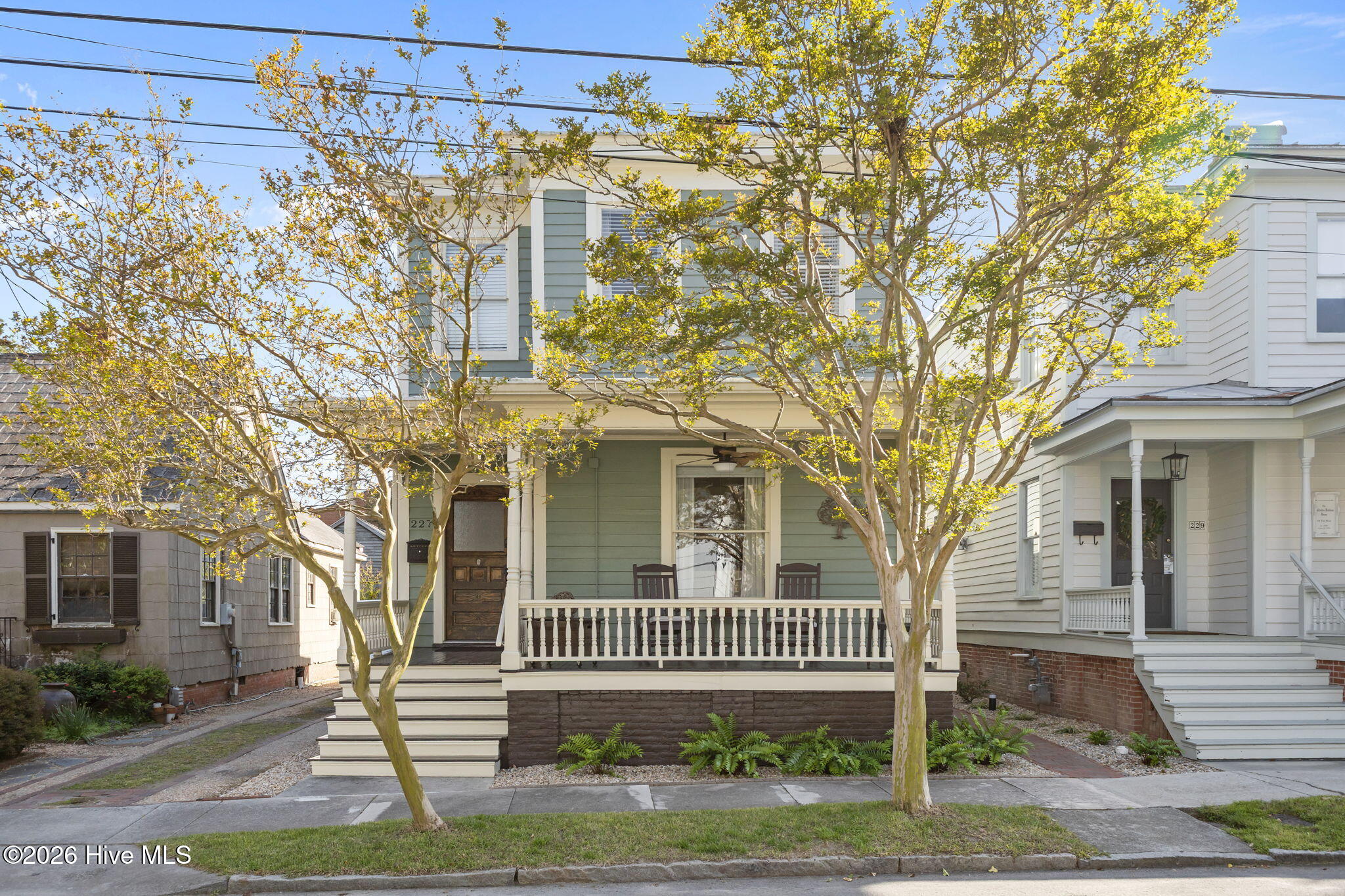 227 New Street
