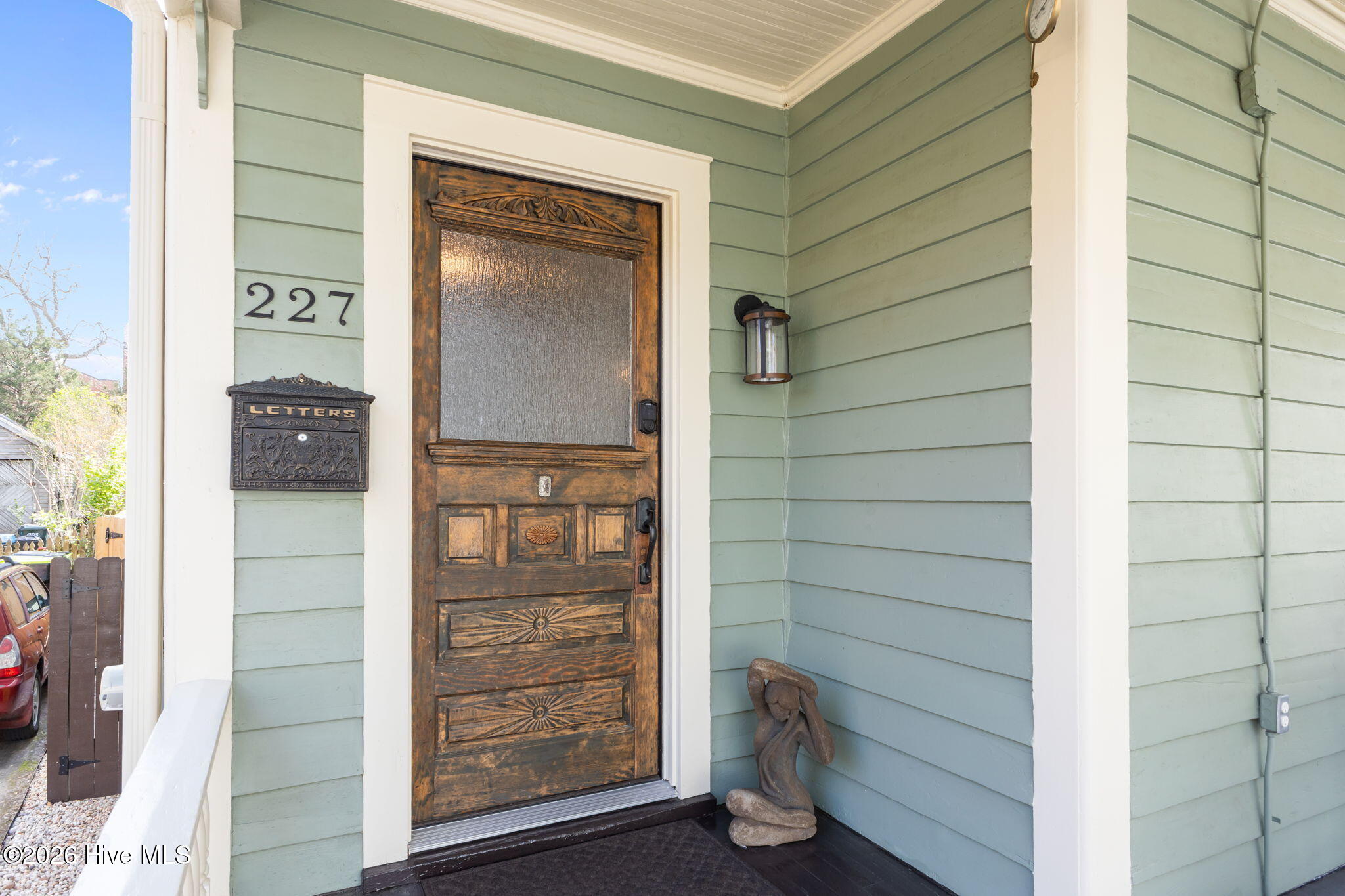 227 New Street