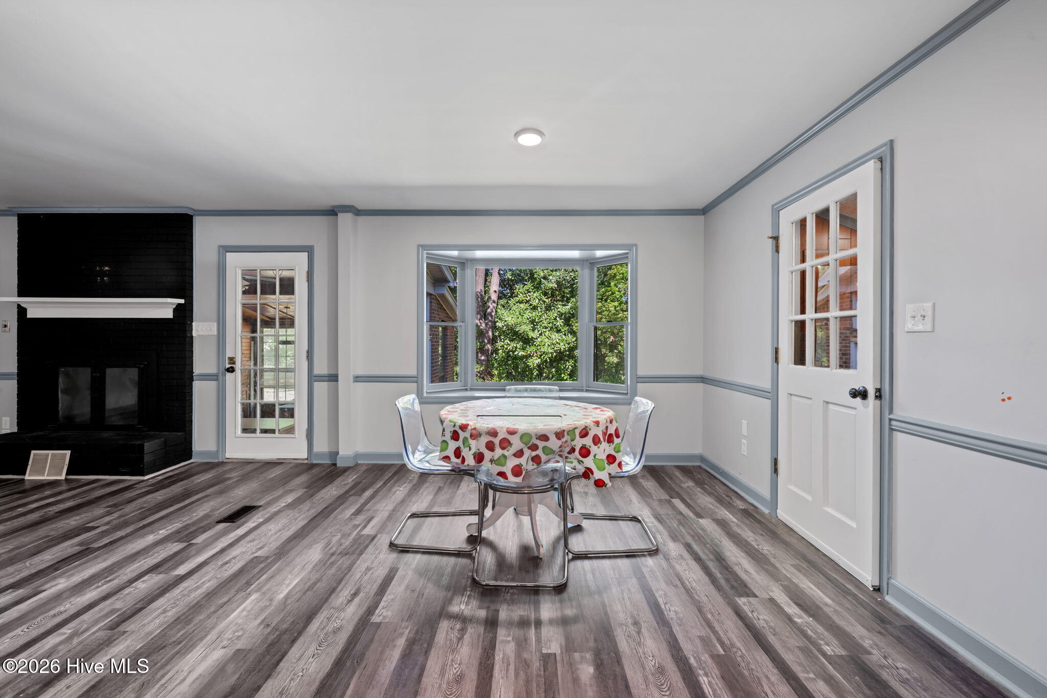 4802 Meadow Court Drive